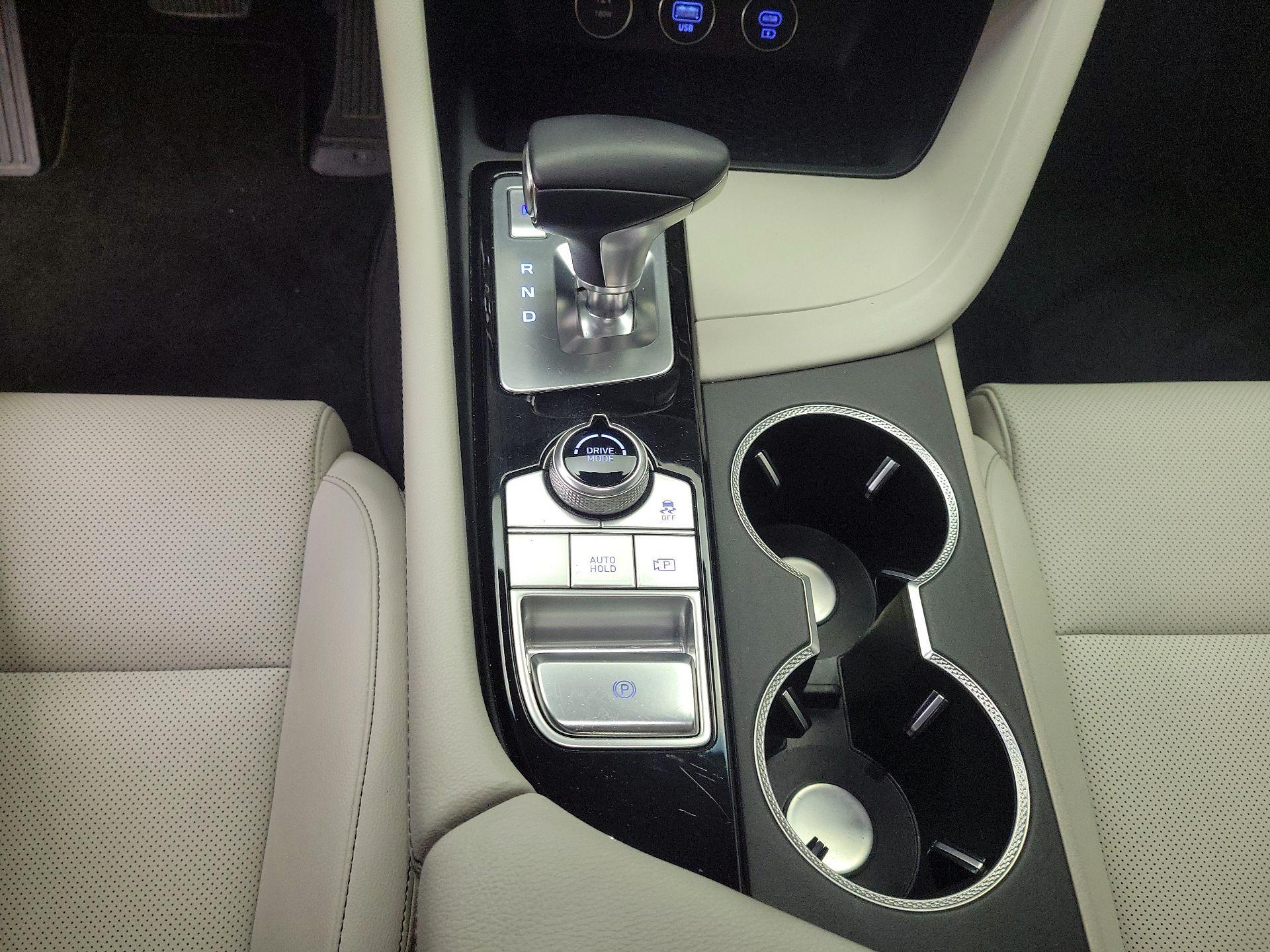 Thumbnail: 2024 Genesis G70 - 18