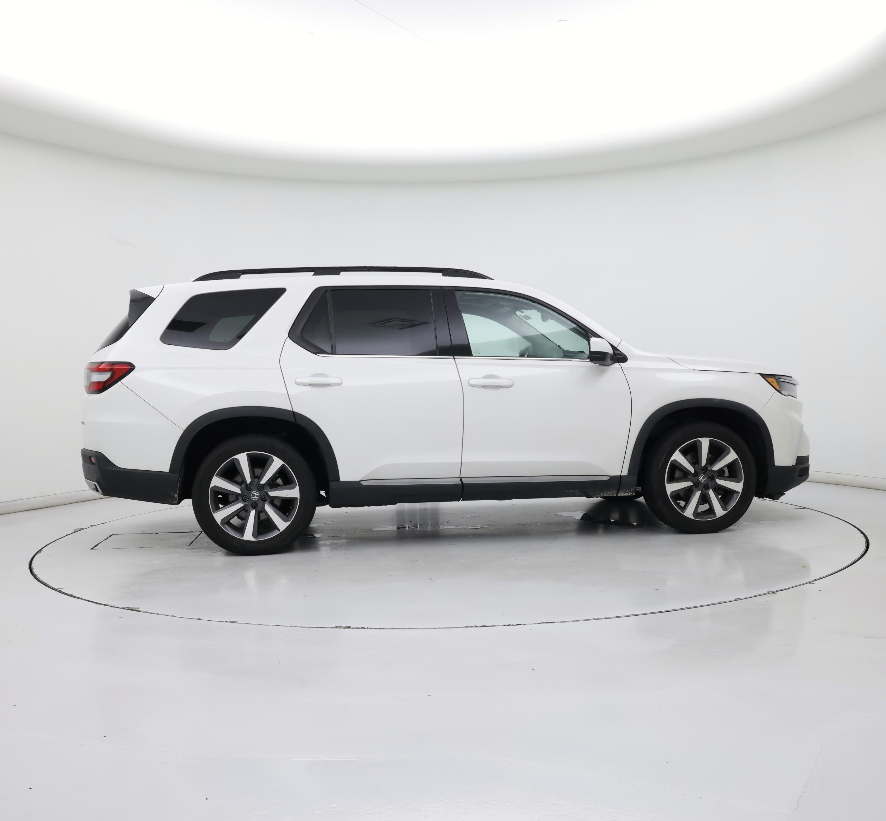 Thumbnail: 2023 Honda Pilot - 7
