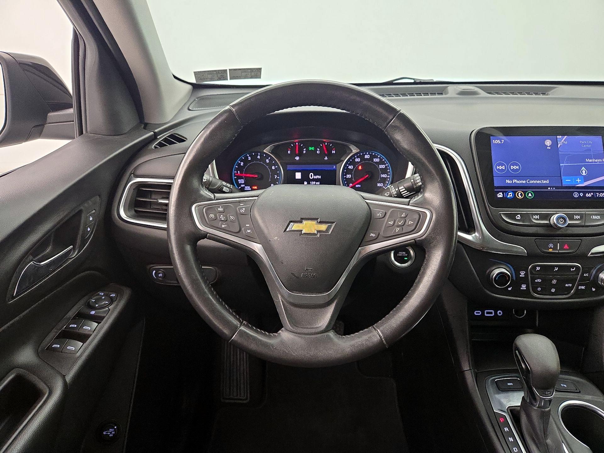 Thumbnail: 2022 Chevrolet Equinox - 10