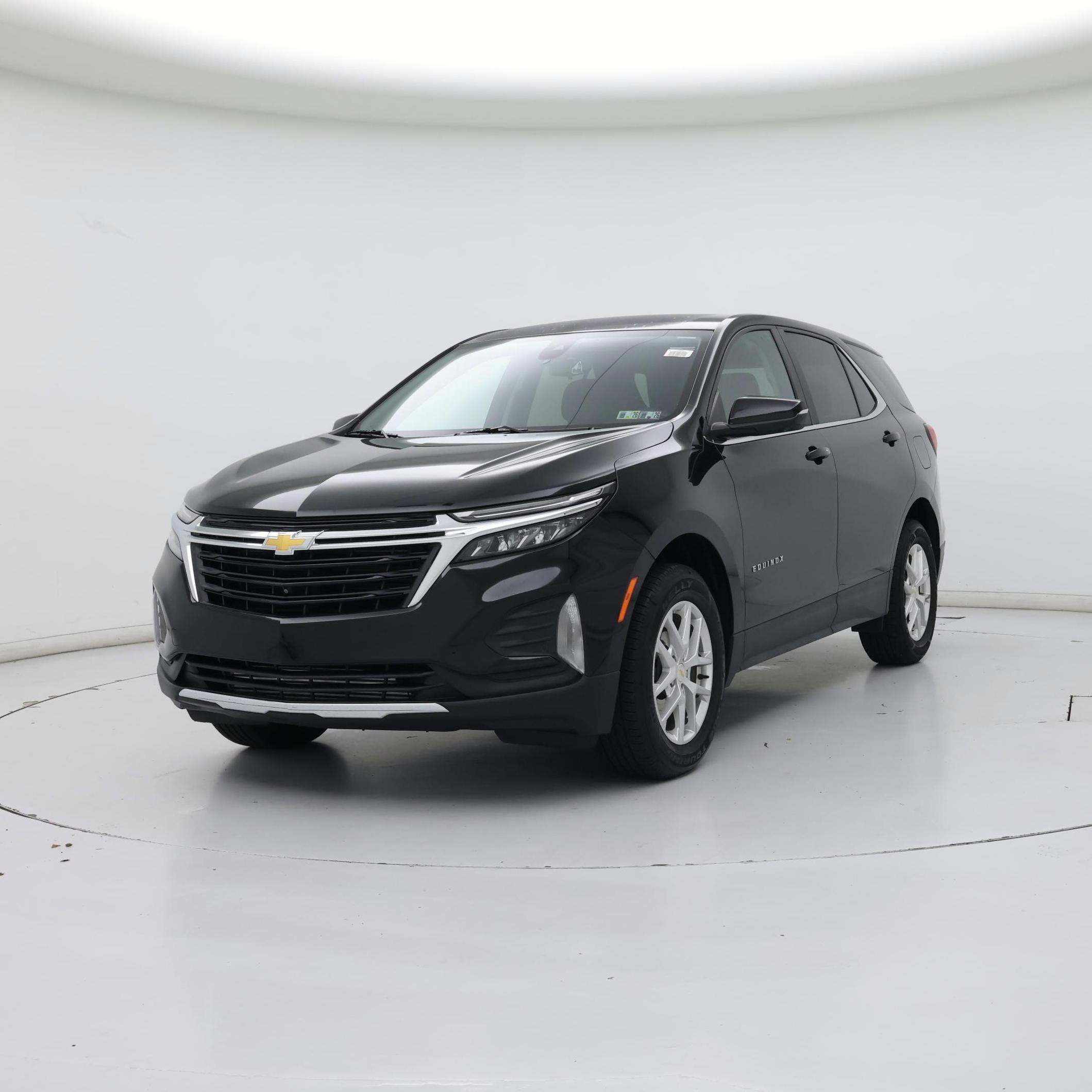 Thumbnail: 2022 Chevrolet Equinox - 4