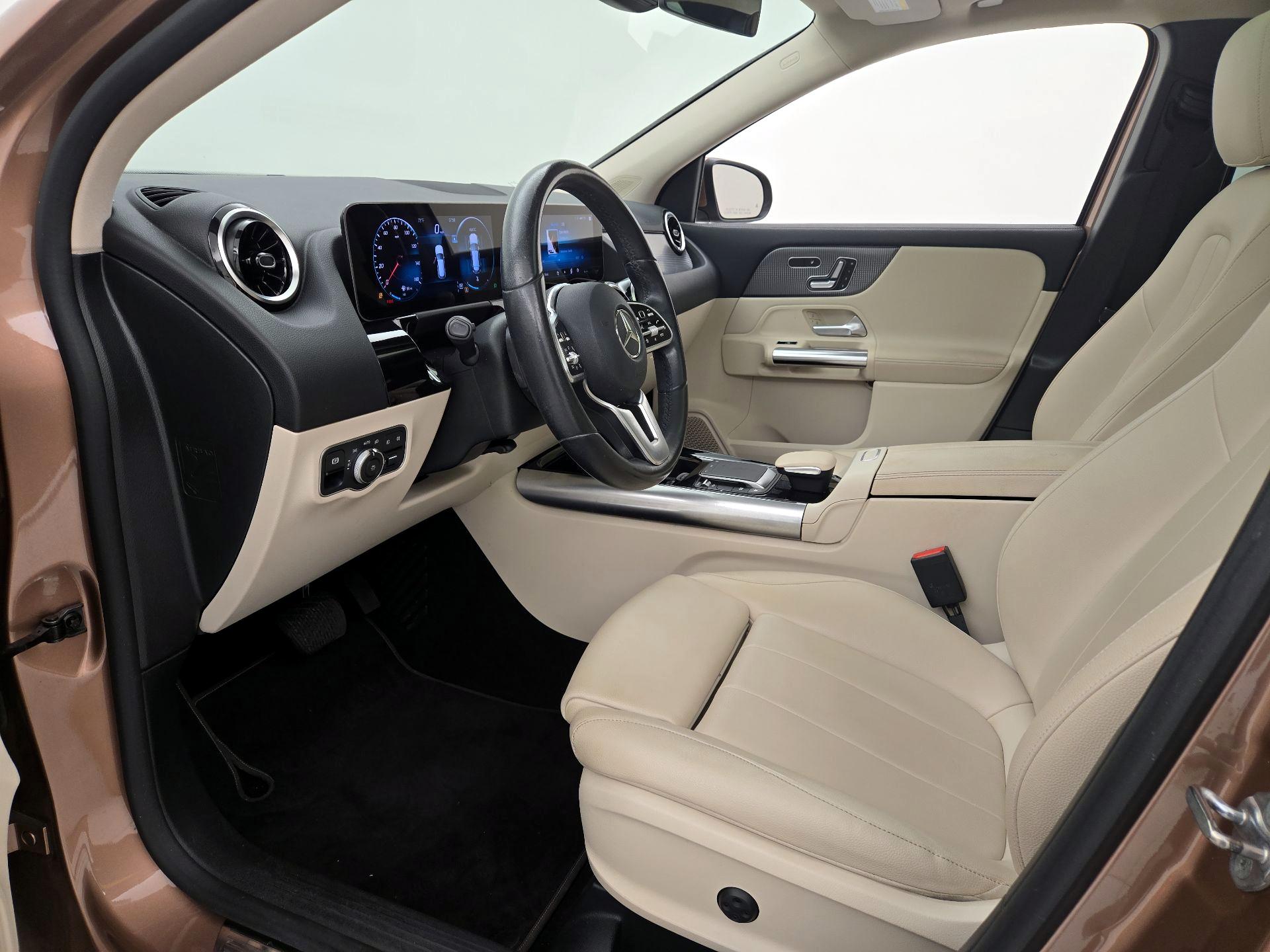 Thumbnail: 2021 Mercedes-Benz GLA - 11