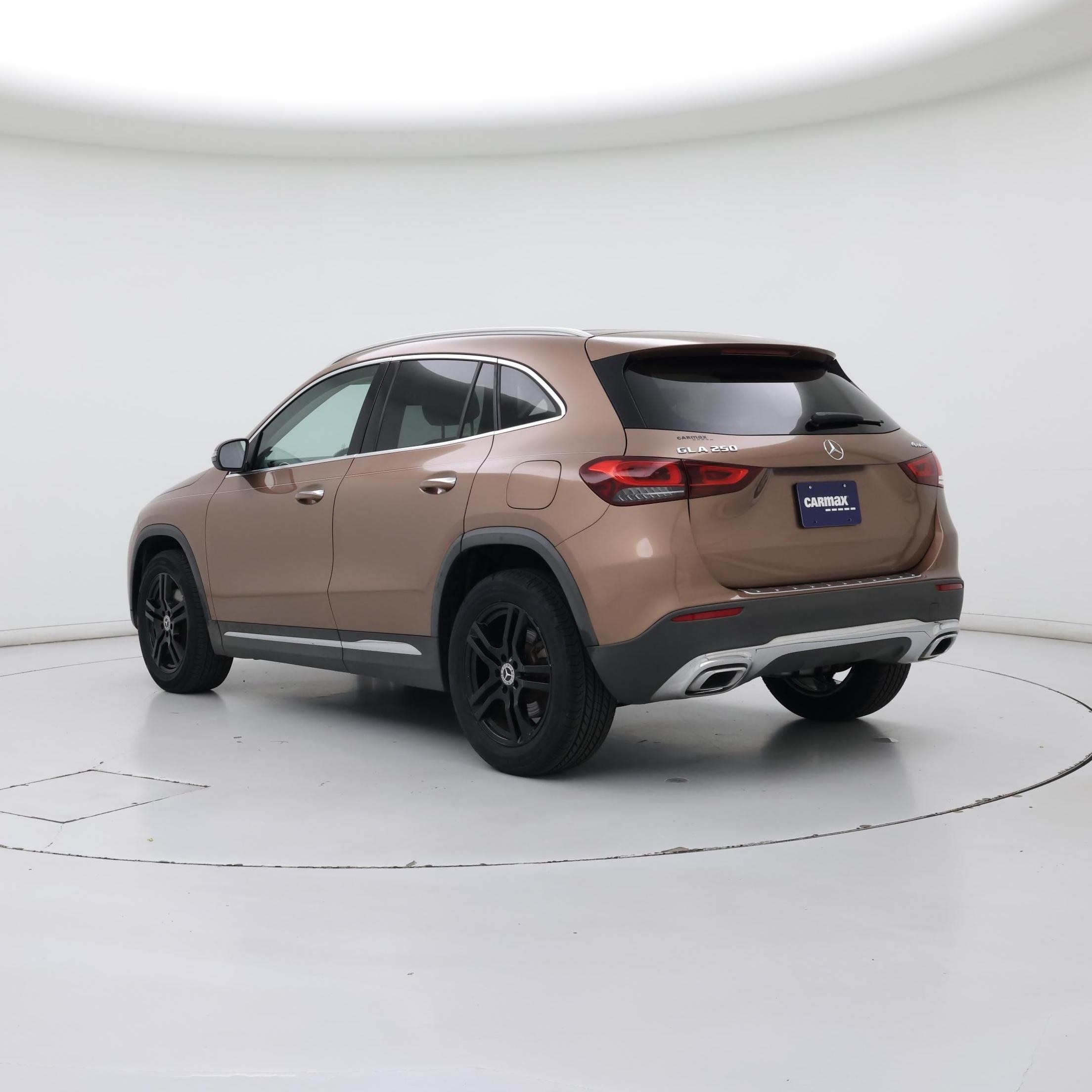 Thumbnail: 2021 Mercedes-Benz GLA - 2