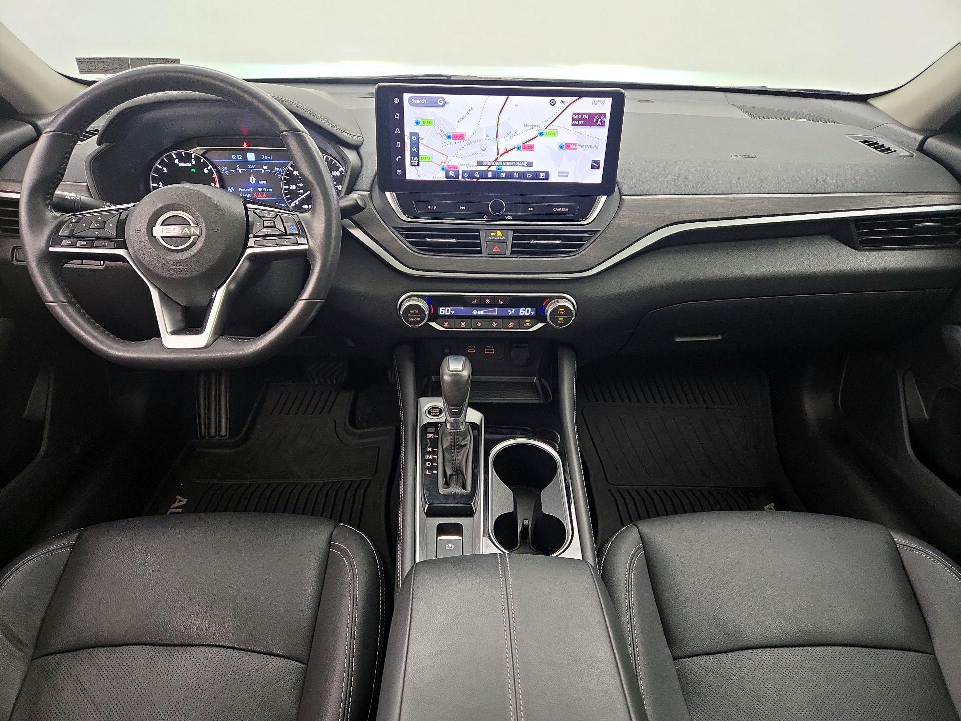 Thumbnail: 2023 Nissan Altima - 9