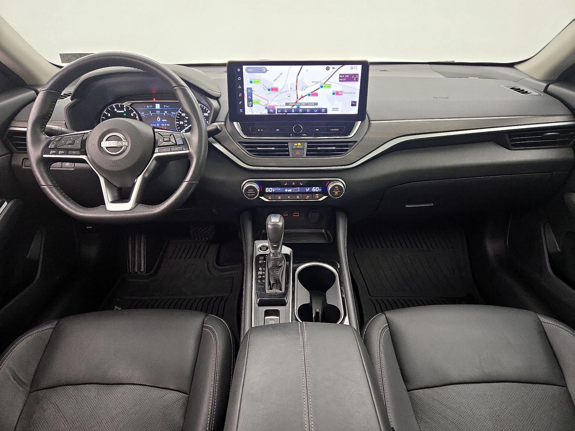 Thumbnail: 2023 Nissan Altima - 16