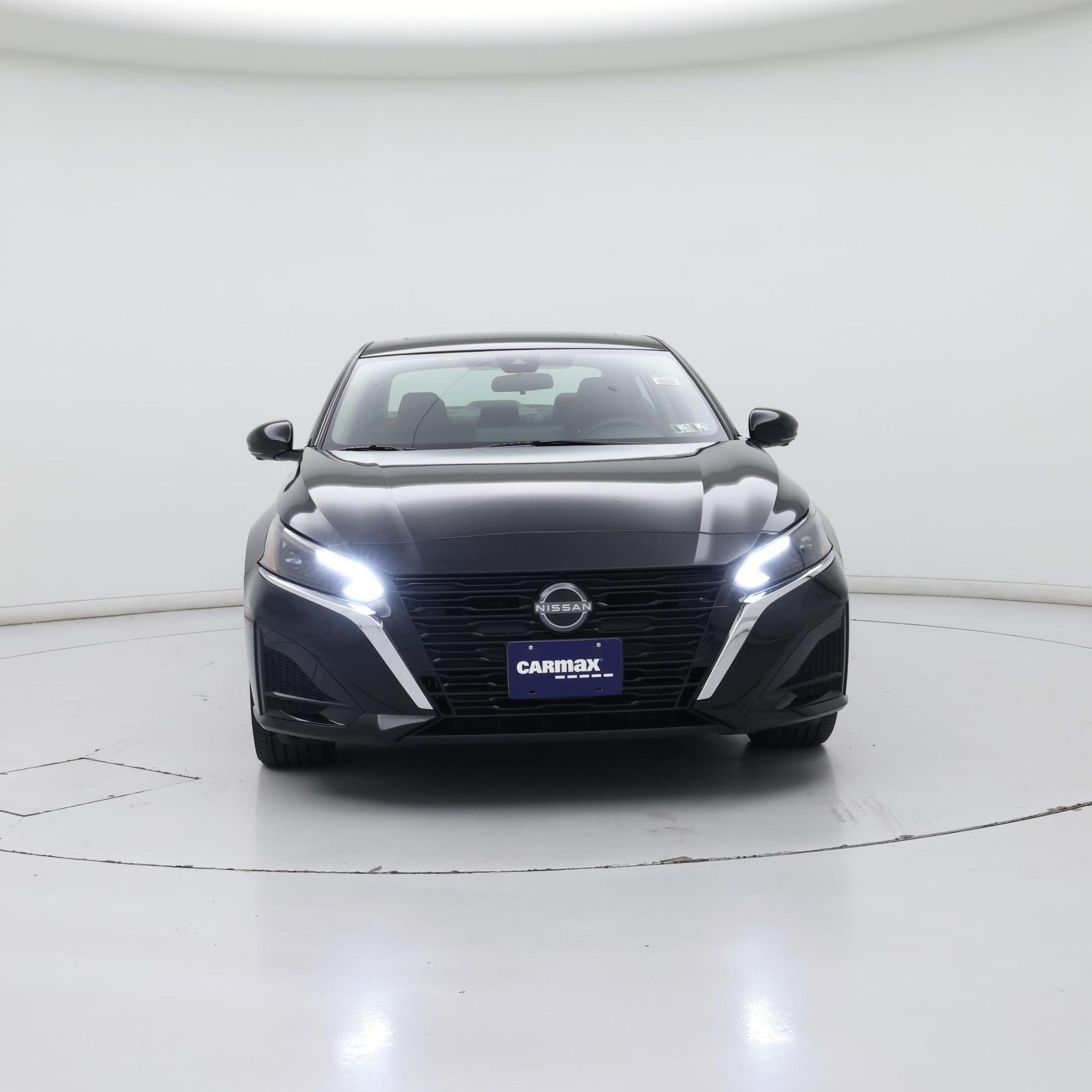 Thumbnail: 2023 Nissan Altima - 5