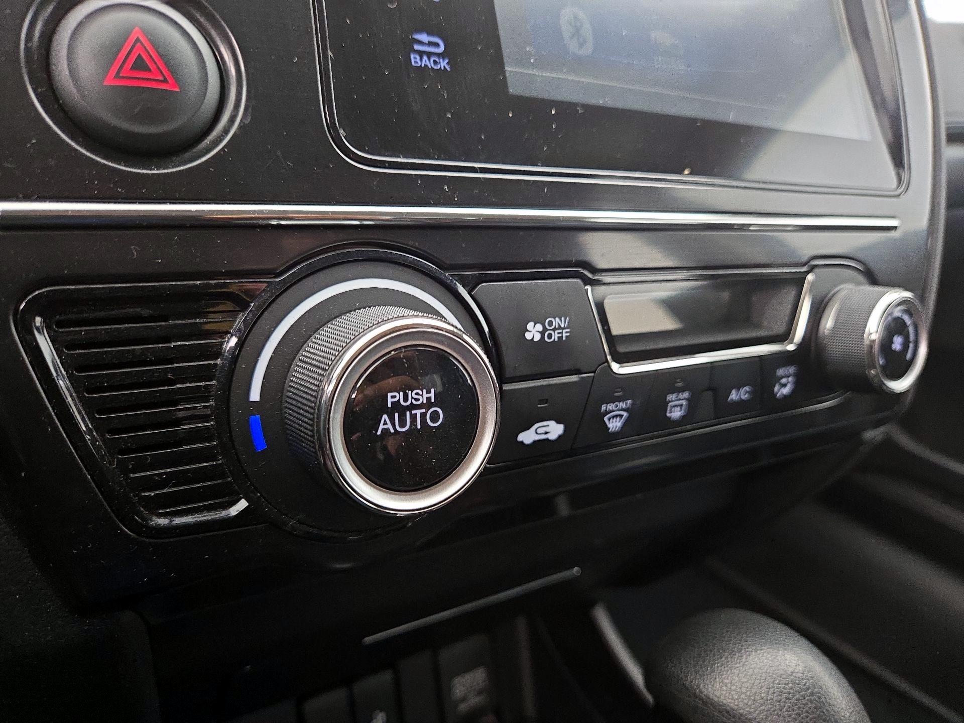 Thumbnail: 2015 Honda Civic - 16