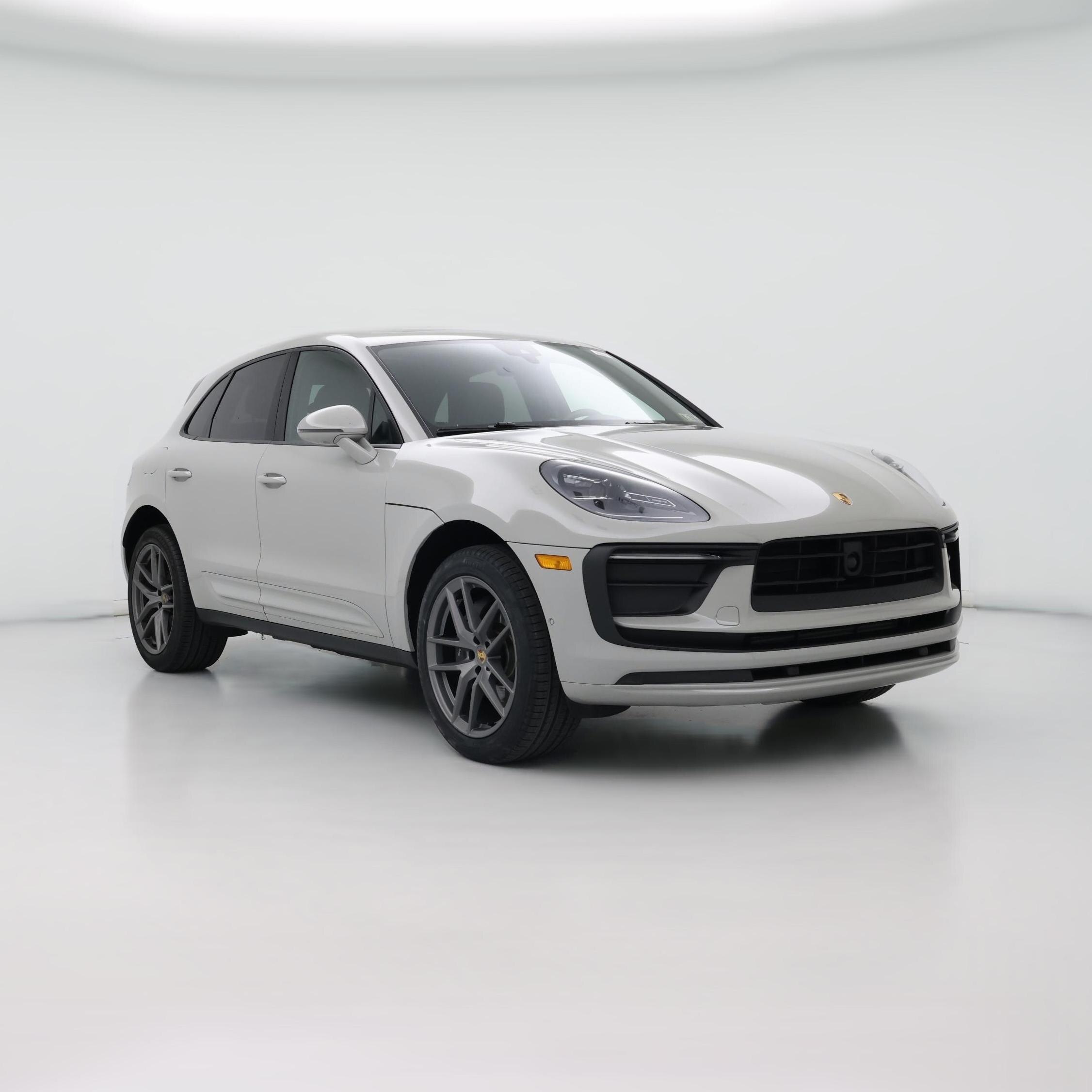 Thumbnail: 2023 Porsche Macan - 1