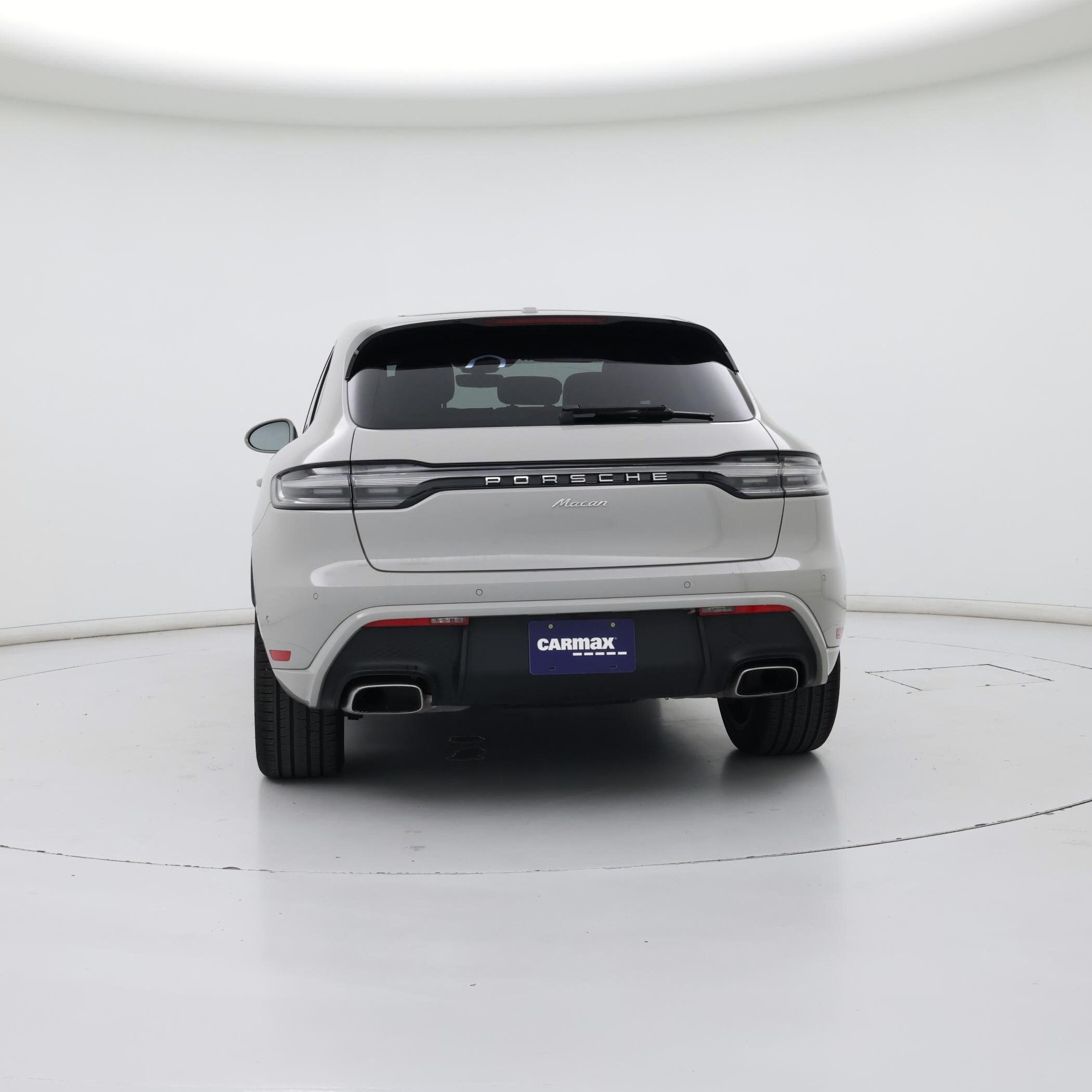 Thumbnail: 2023 Porsche Macan - 6