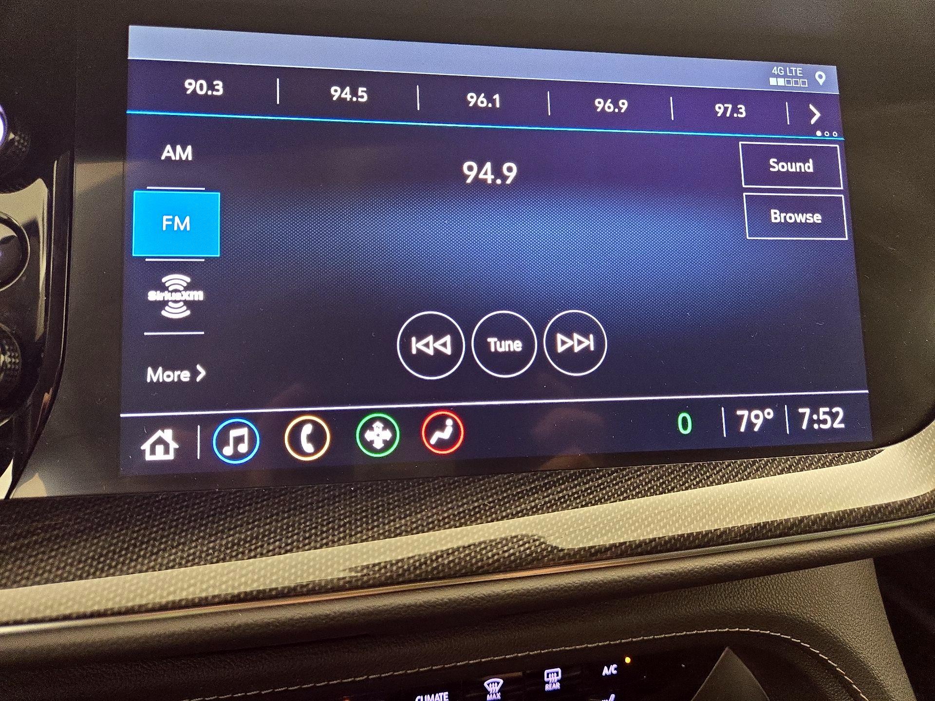 Thumbnail: 2021 Buick Envision - 16
