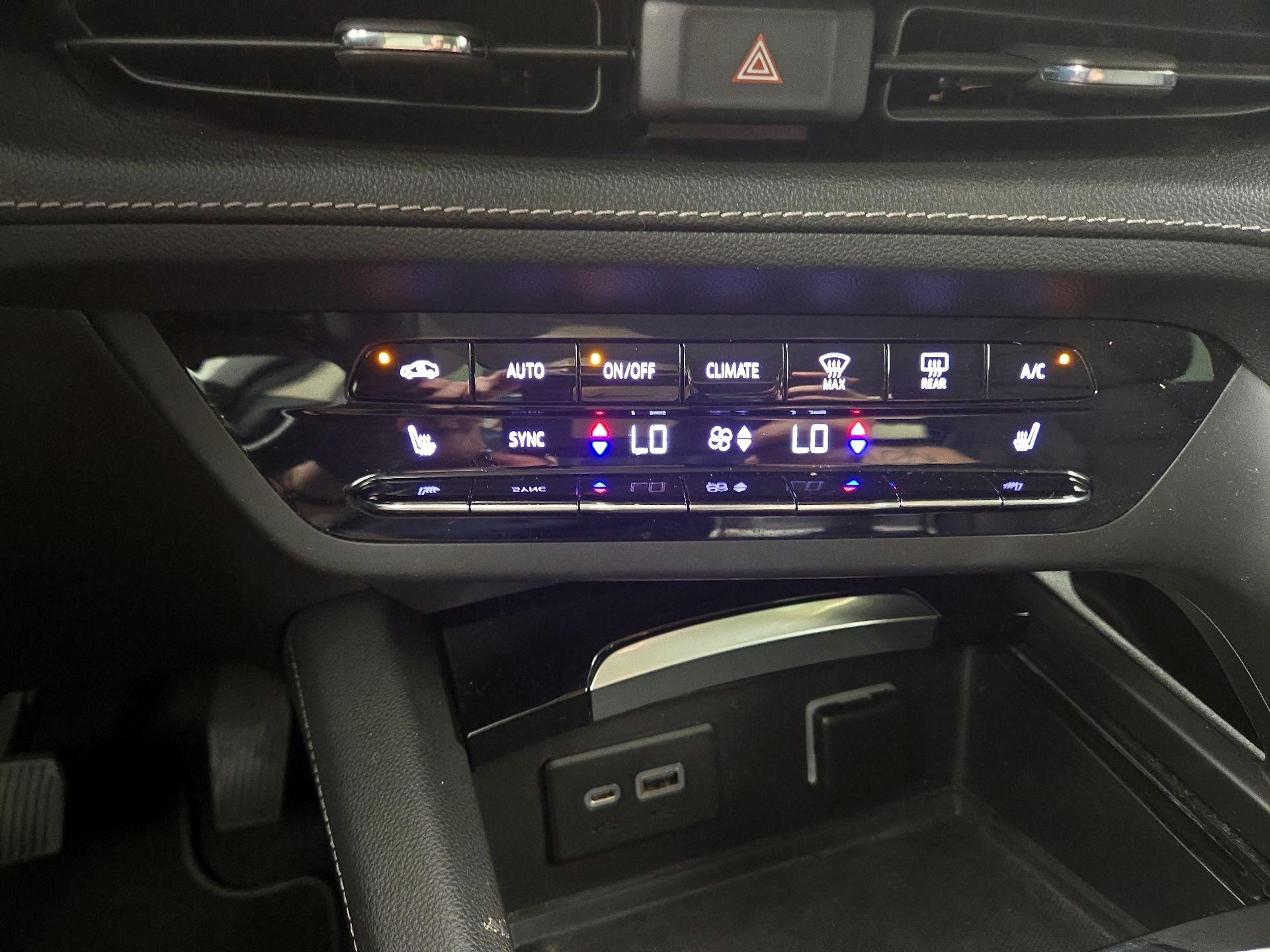 Thumbnail: 2021 Buick Envision - 17