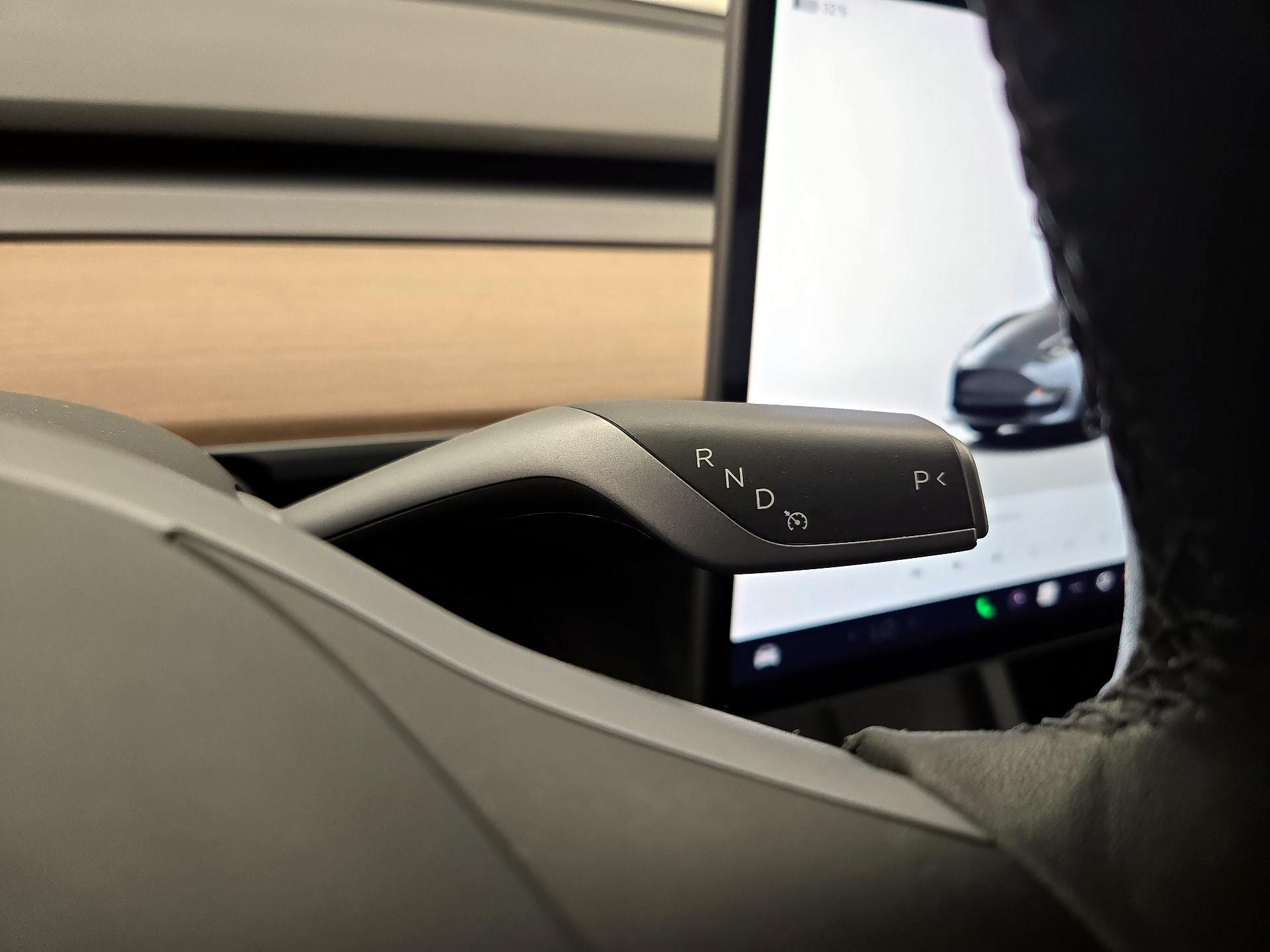 Thumbnail: 2023 Tesla Model 3 - 17