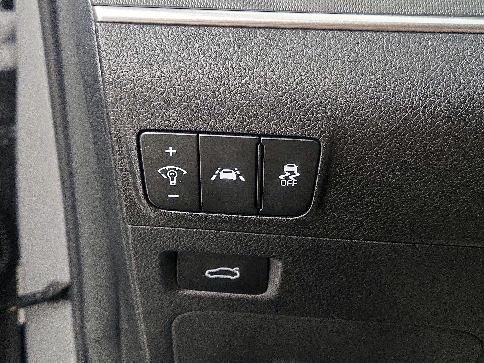 Thumbnail: 2024 Kia K5 - 13