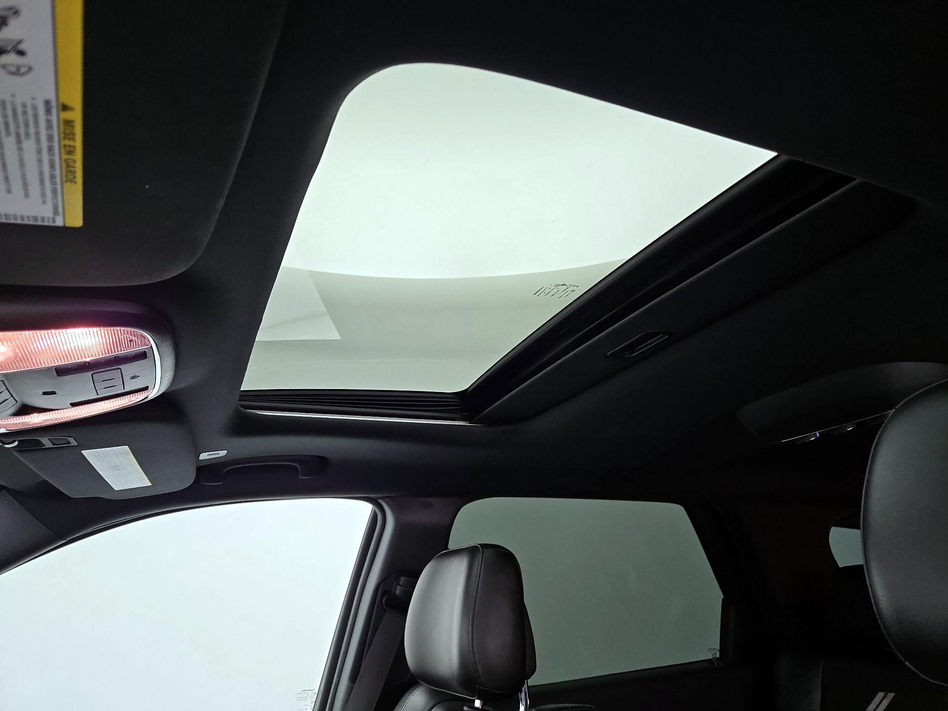 Thumbnail: 2019 Dodge Durango - 20