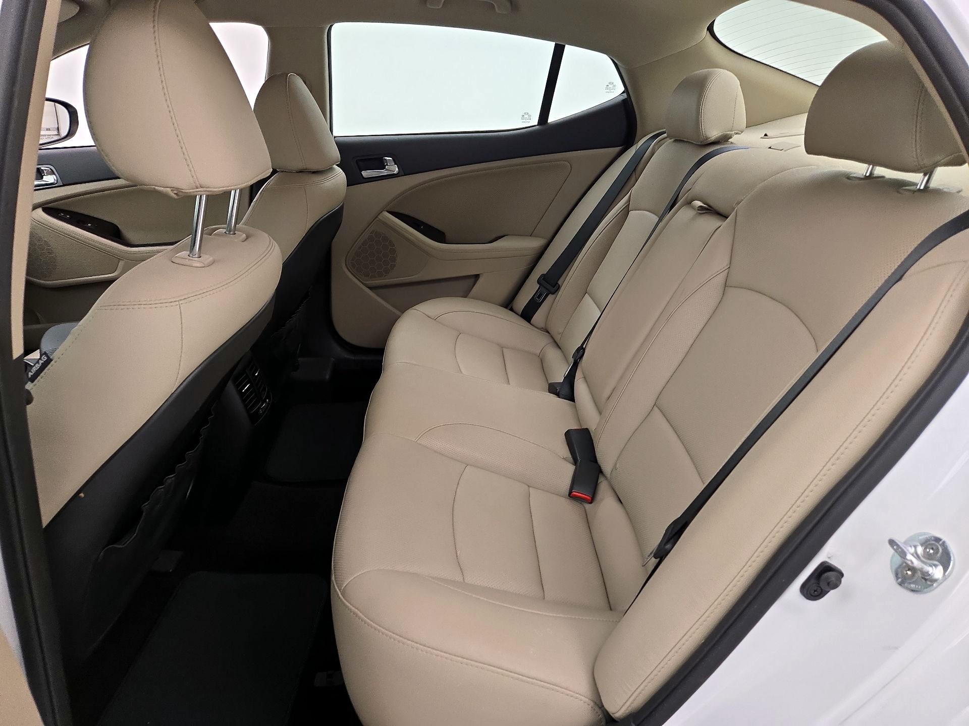Thumbnail: 2015 Kia Optima - 19