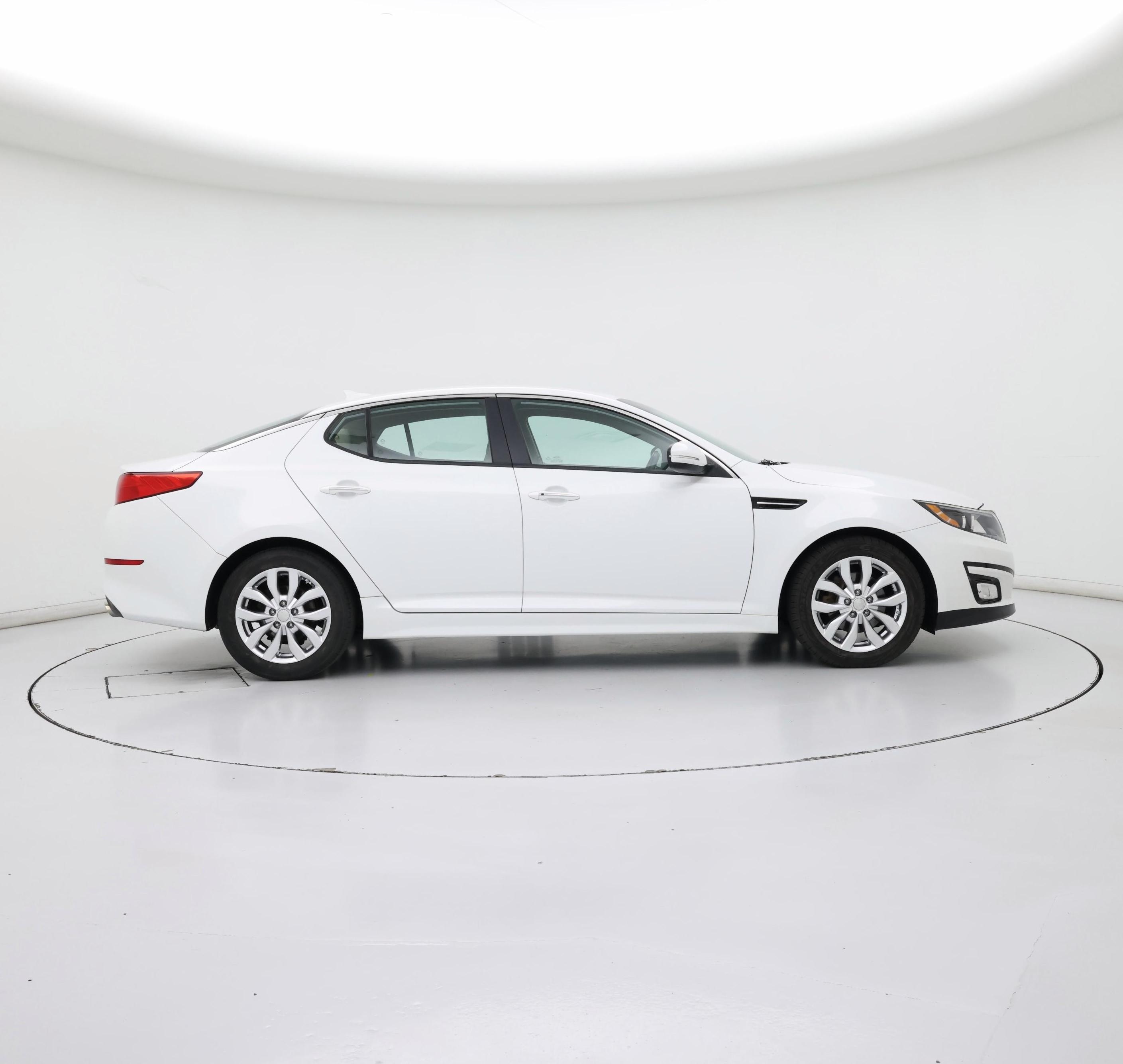 Thumbnail: 2015 Kia Optima - 7