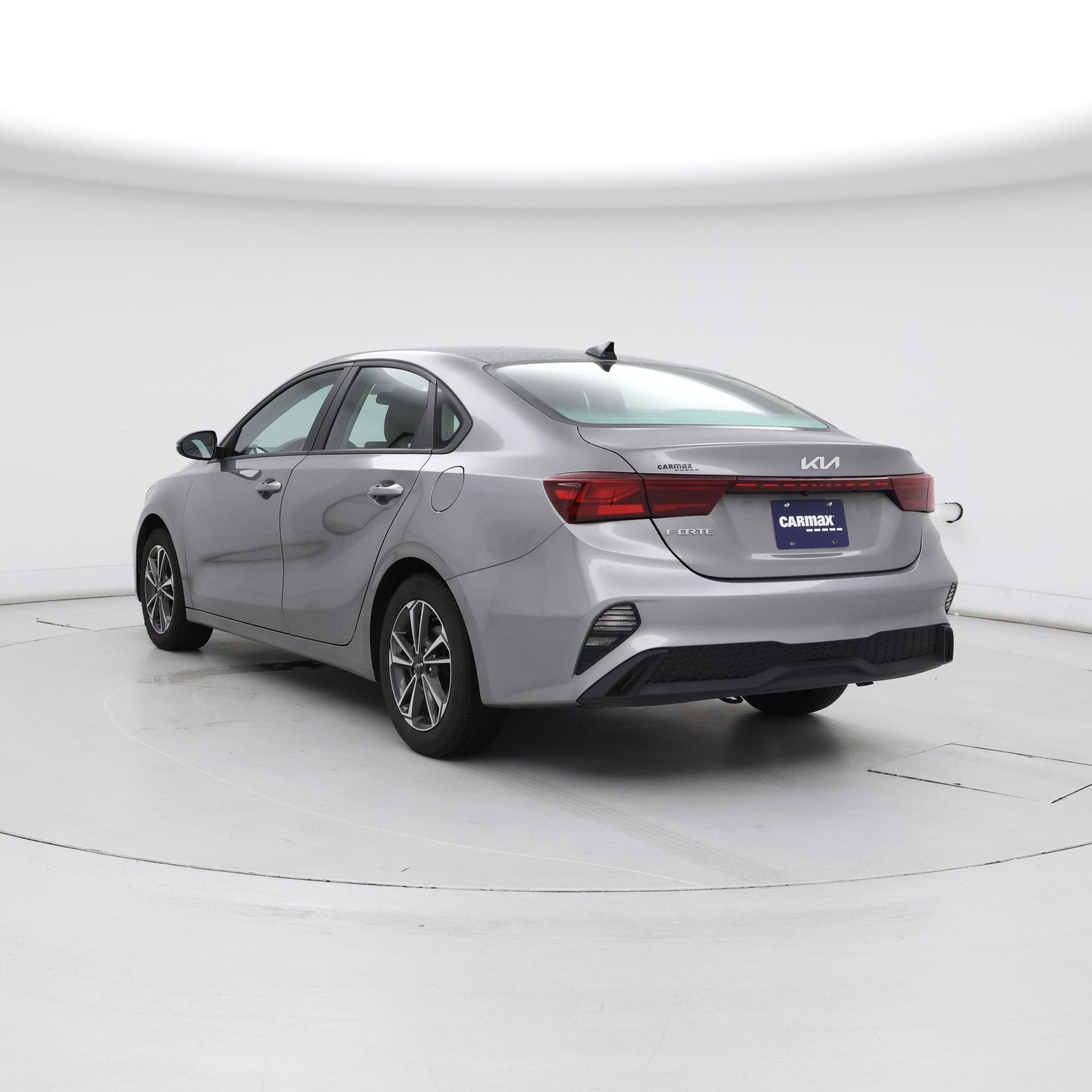 Thumbnail: 2024 Kia Forte - 2