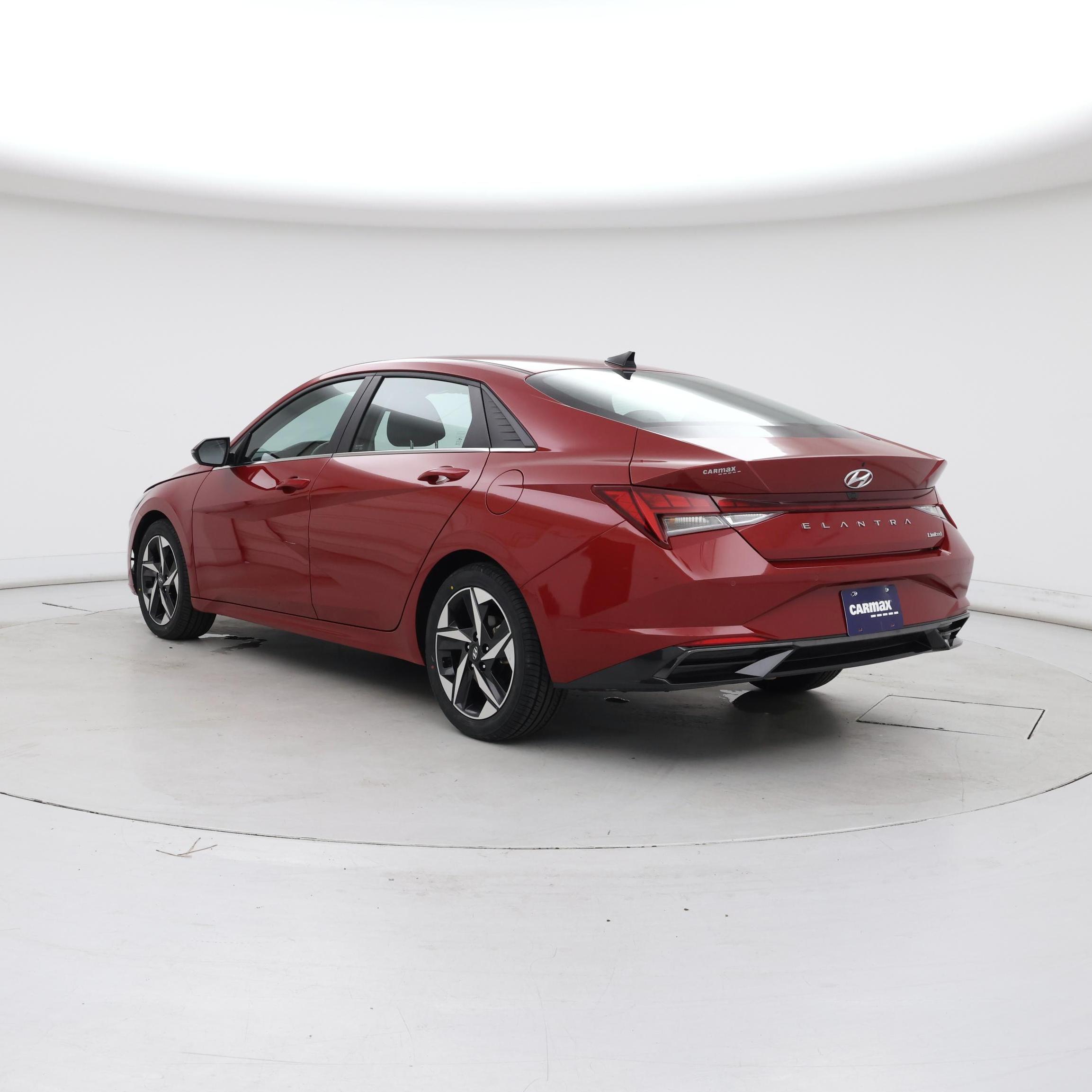 Thumbnail: 2023 Hyundai Elantra - 2