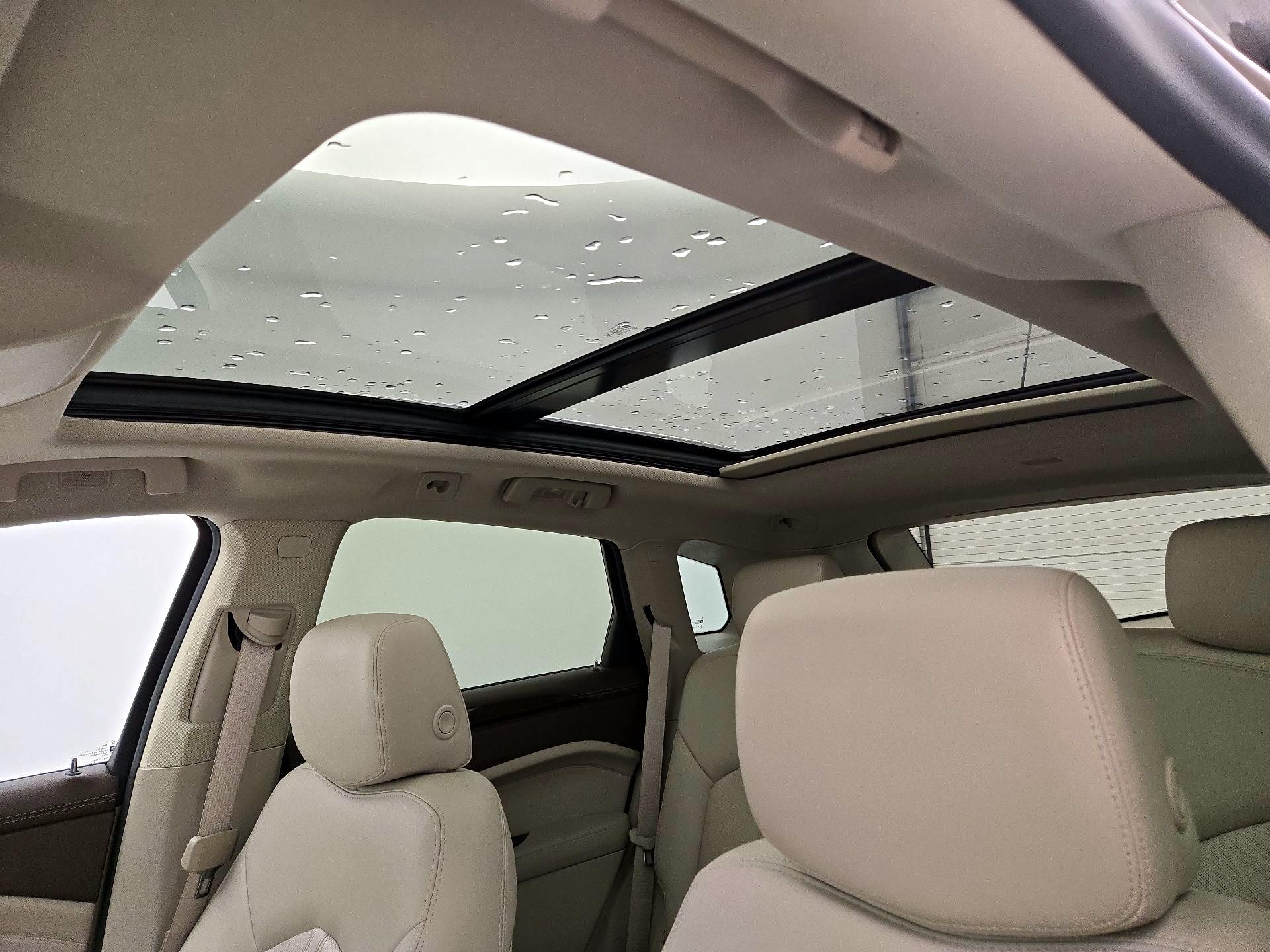 Thumbnail: 2015 Cadillac SRX - 20
