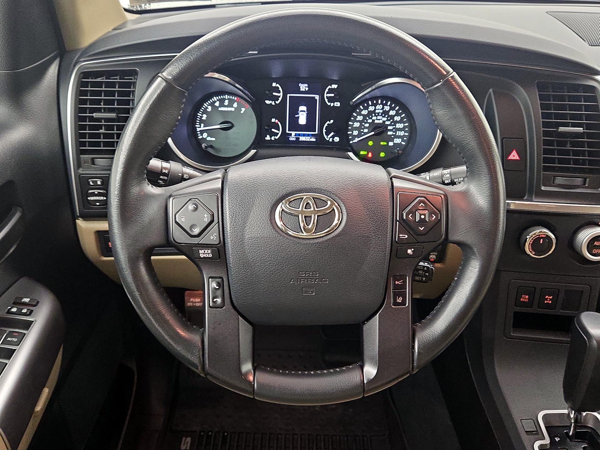 Thumbnail: 2019 Toyota Sequoia - 10