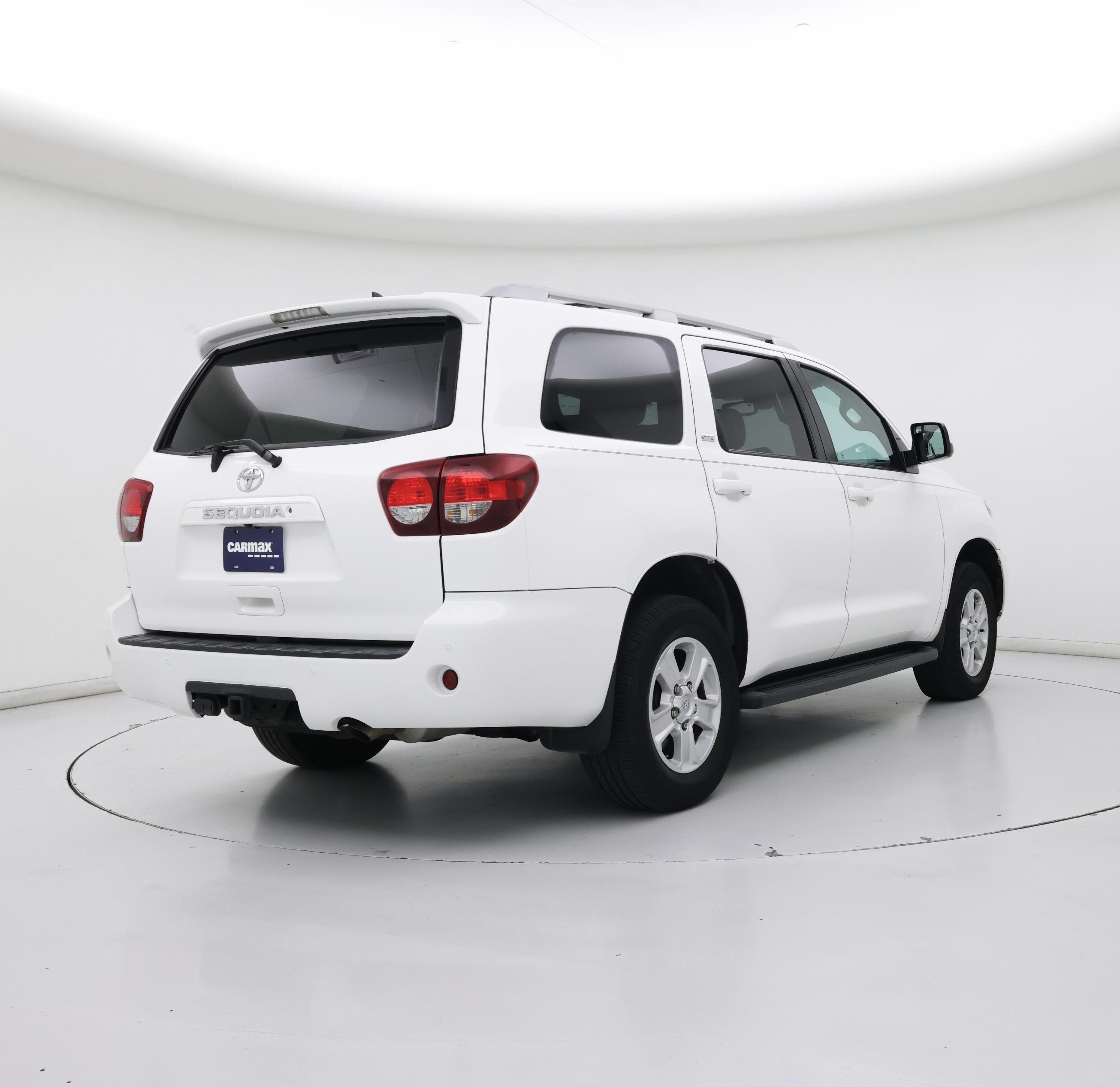 Thumbnail: 2019 Toyota Sequoia - 8