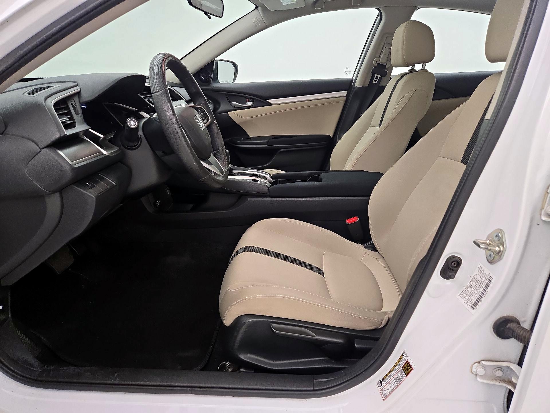 Thumbnail: 2016 Honda Civic - 11