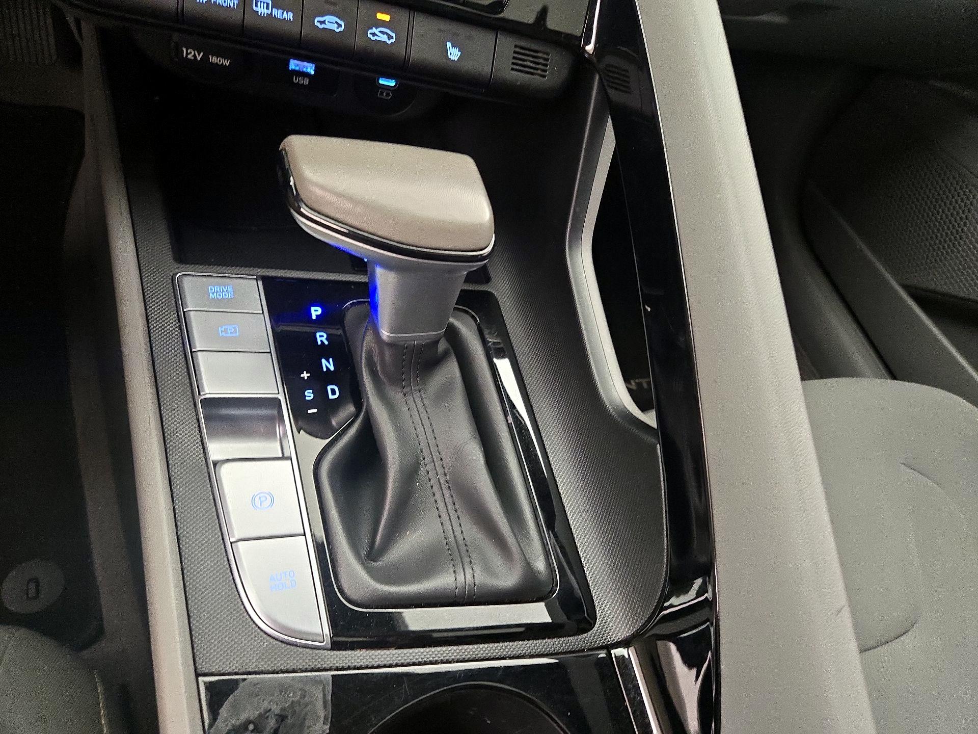 Thumbnail: 2024 Hyundai Elantra - 18