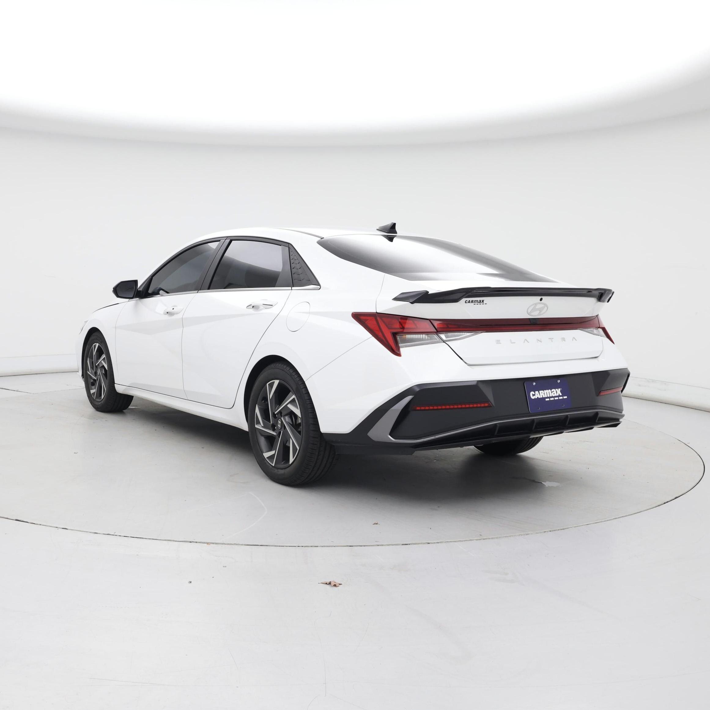 Thumbnail: 2024 Hyundai Elantra - 2