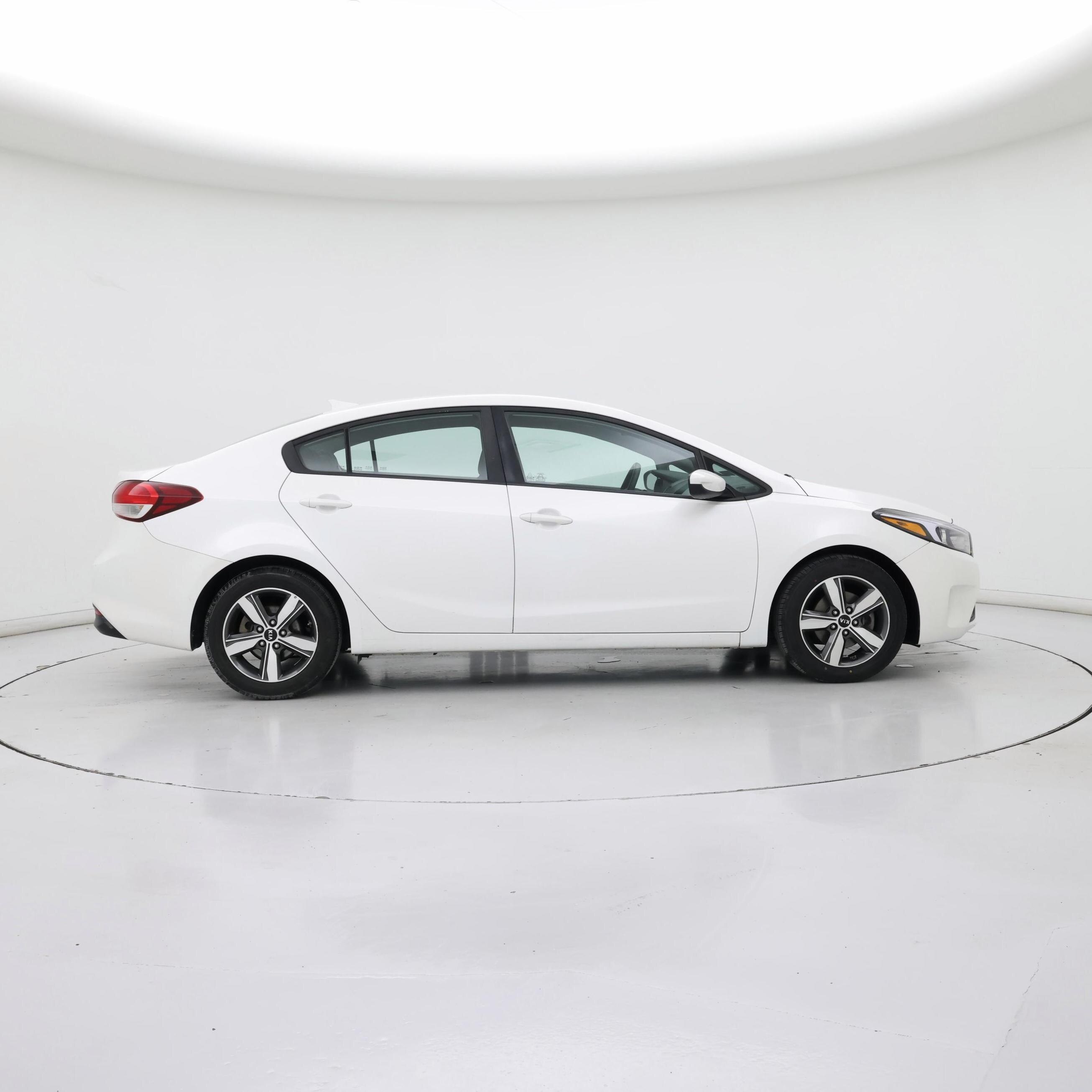 Thumbnail: 2018 Kia Forte - 7