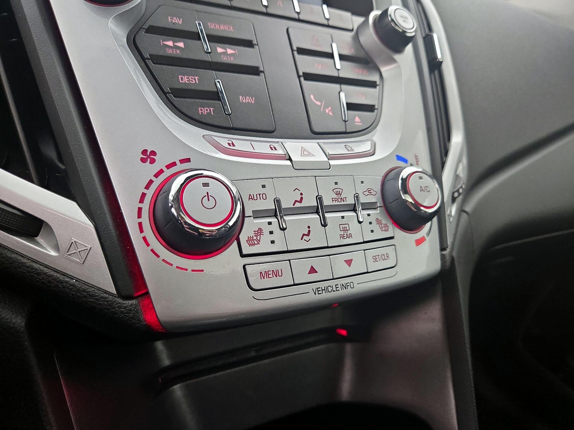 Thumbnail: 2015 GMC Terrain - 16