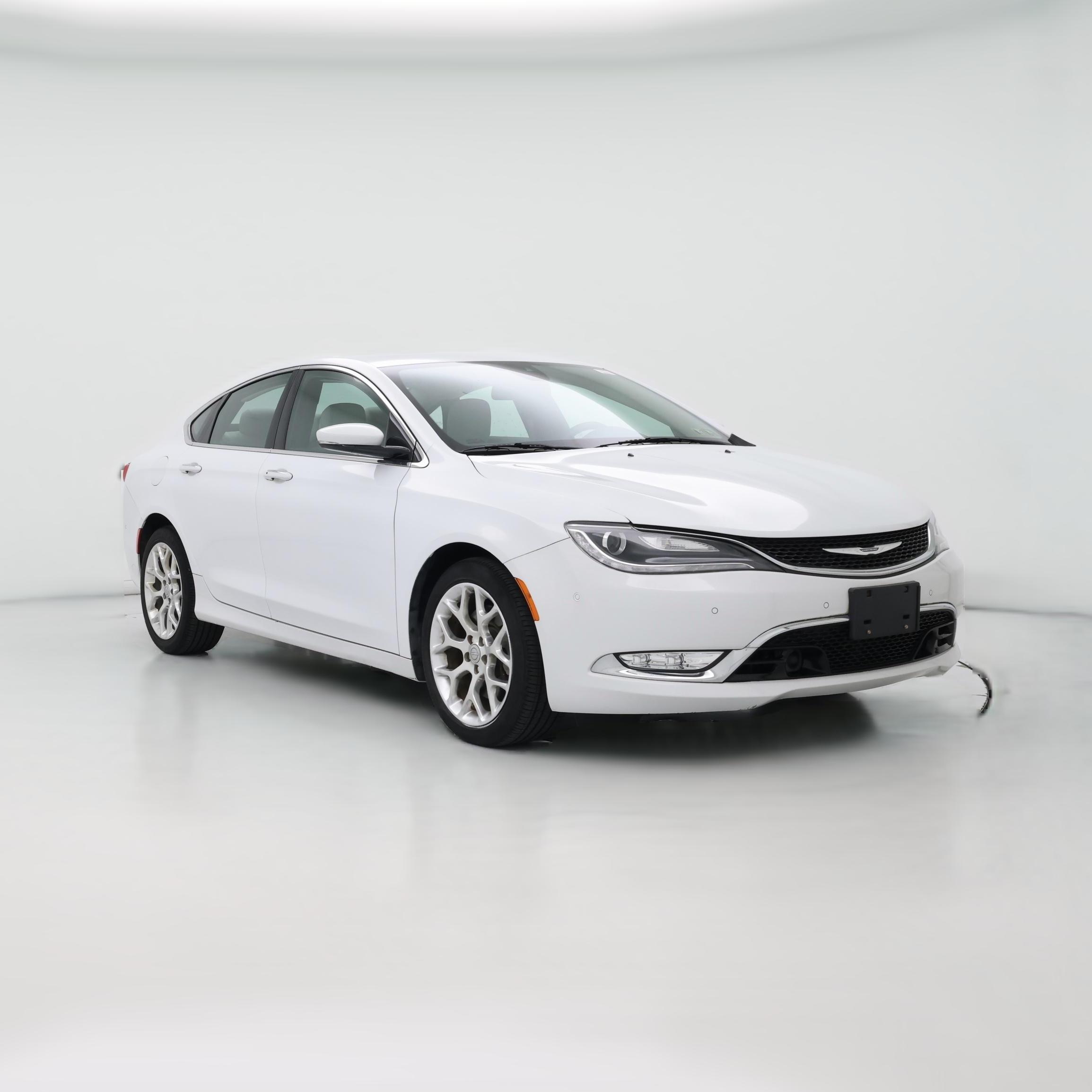 Thumbnail: 2015 Chrysler 200 - 1