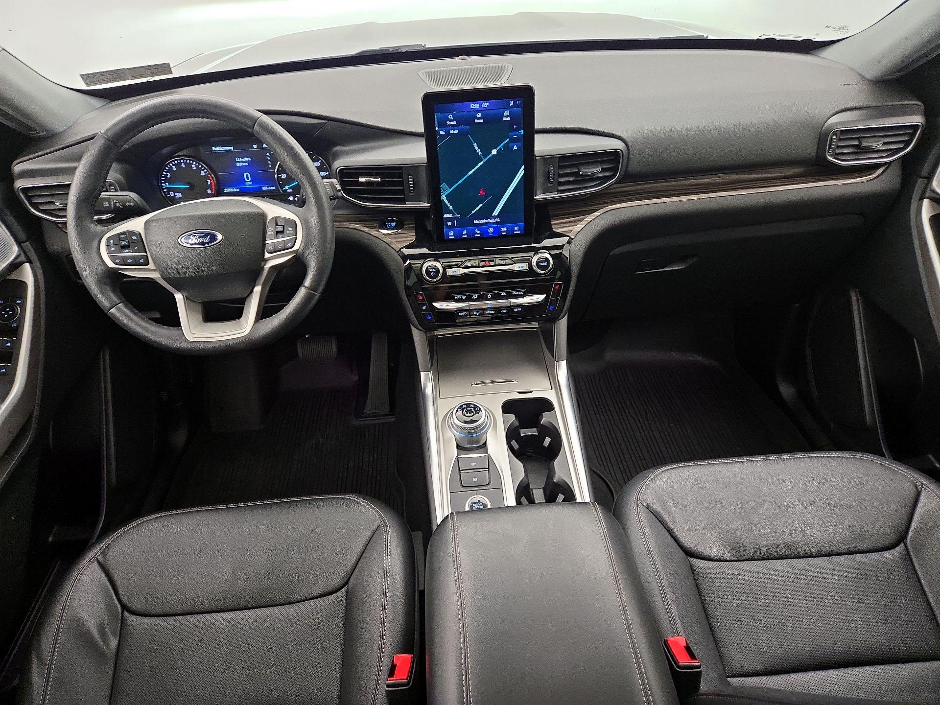 Thumbnail: 2023 Ford Explorer - 9