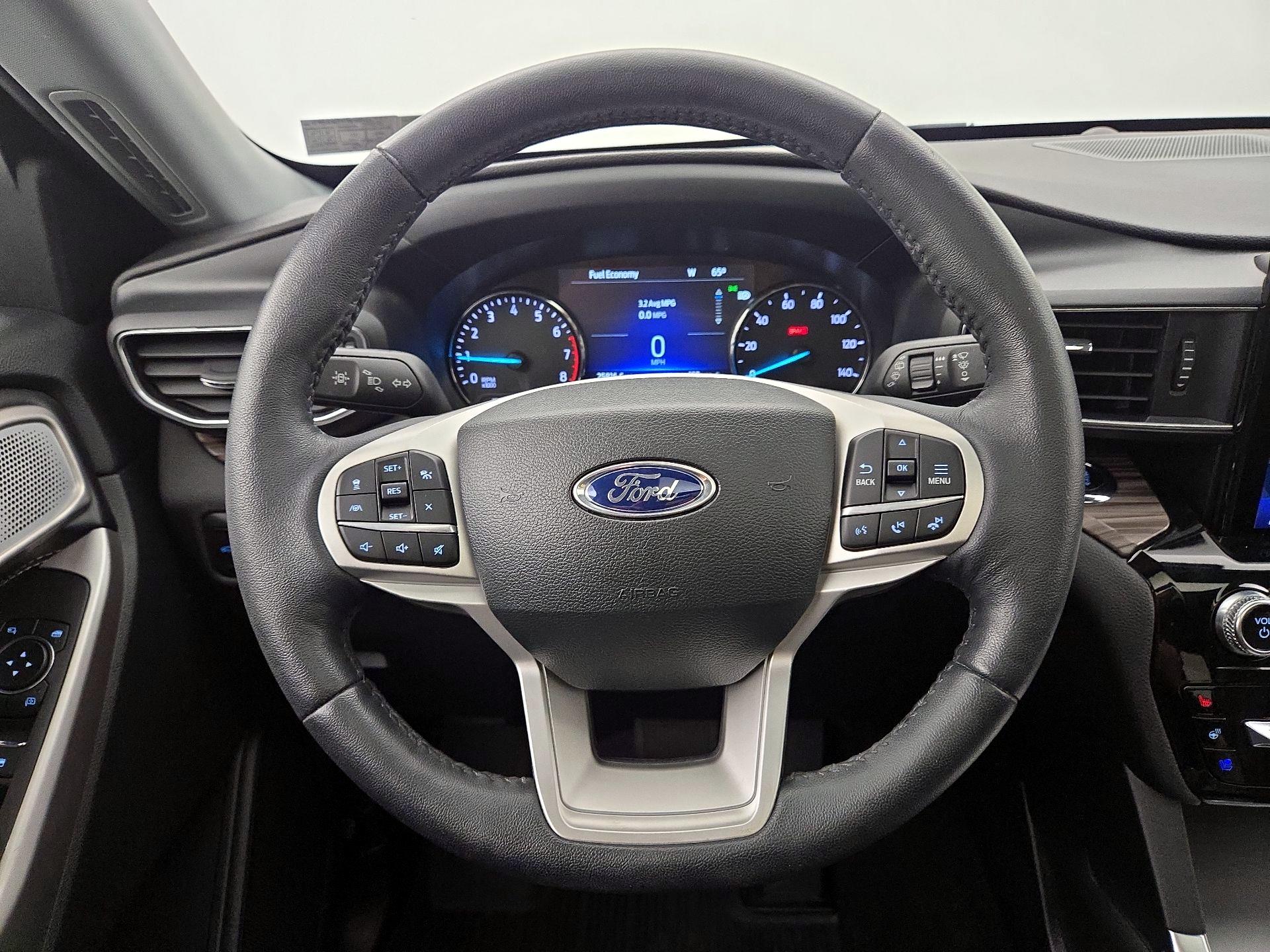 Thumbnail: 2023 Ford Explorer - 10