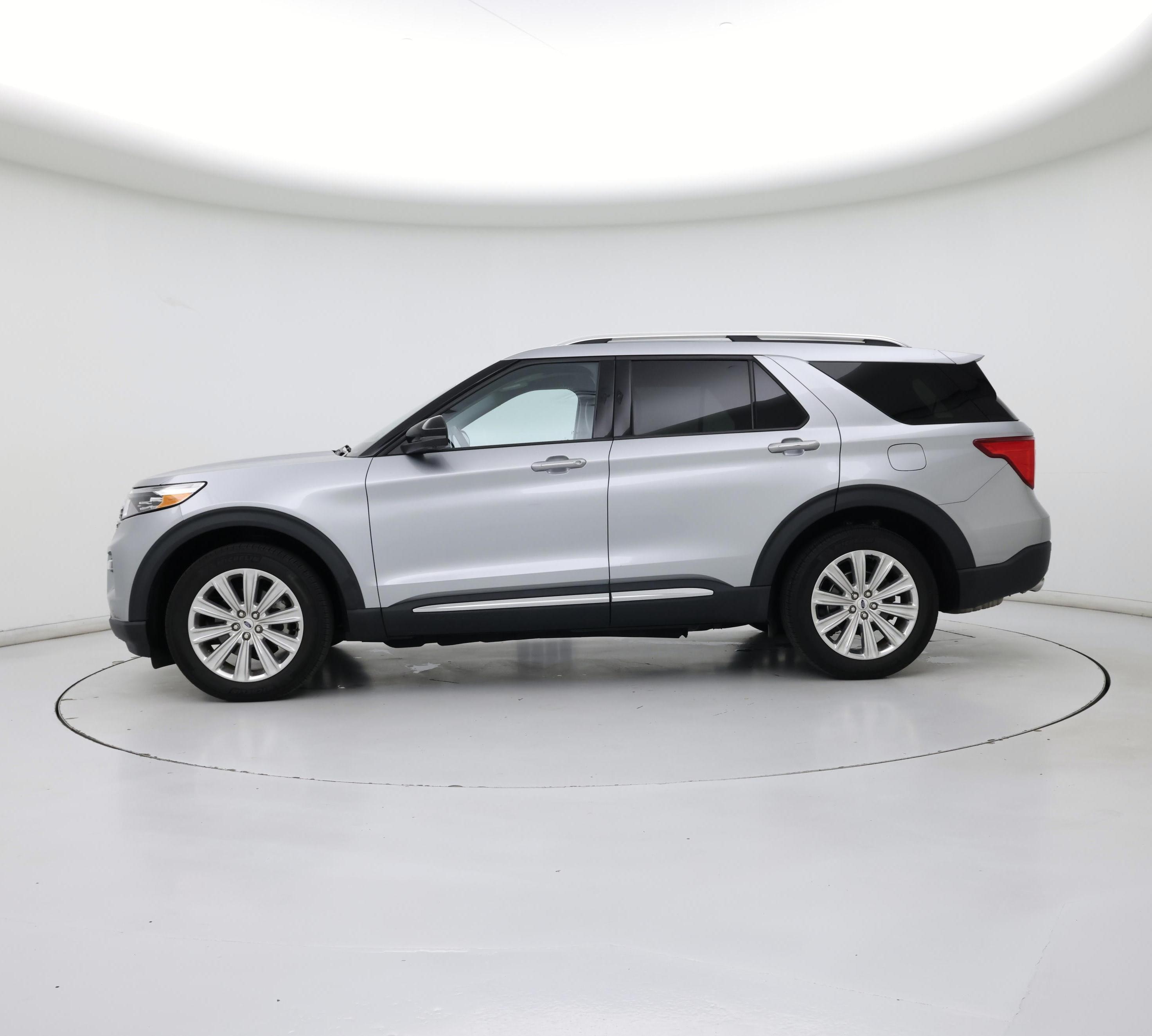 Thumbnail: 2023 Ford Explorer - 3