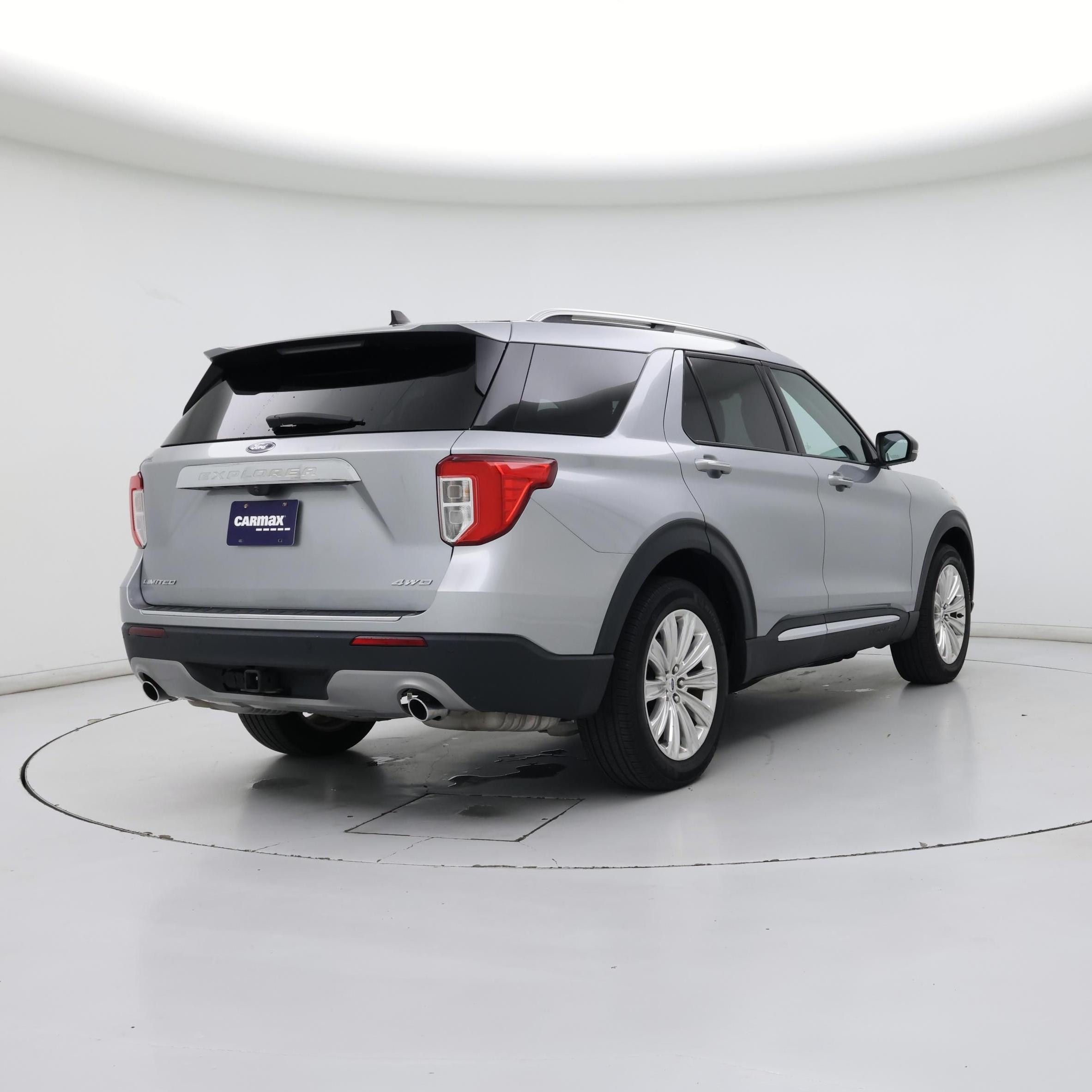 Thumbnail: 2023 Ford Explorer - 8