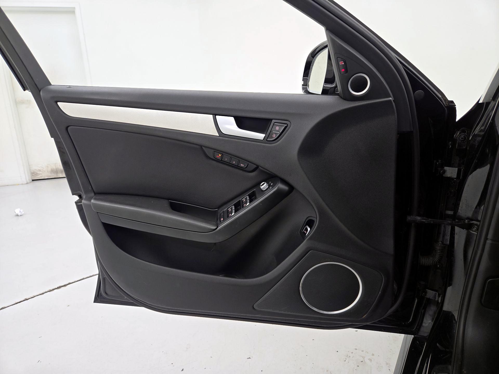 Thumbnail: 2015 Audi A4 - 12