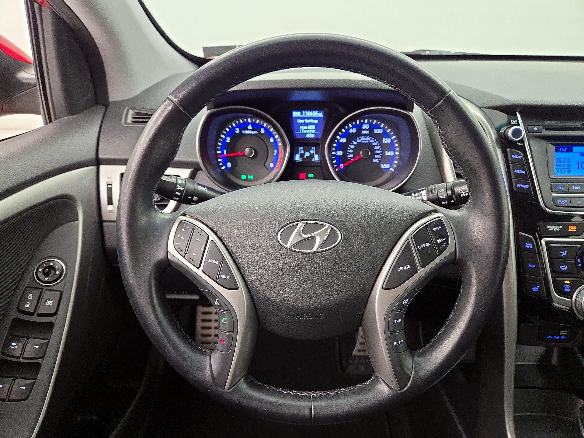 Thumbnail: 2016 Hyundai Elantra - 10