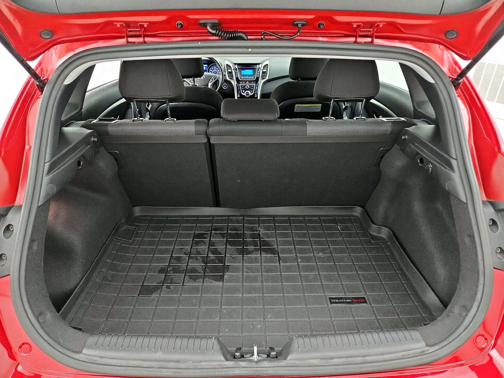 Thumbnail: 2016 Hyundai Elantra - 19