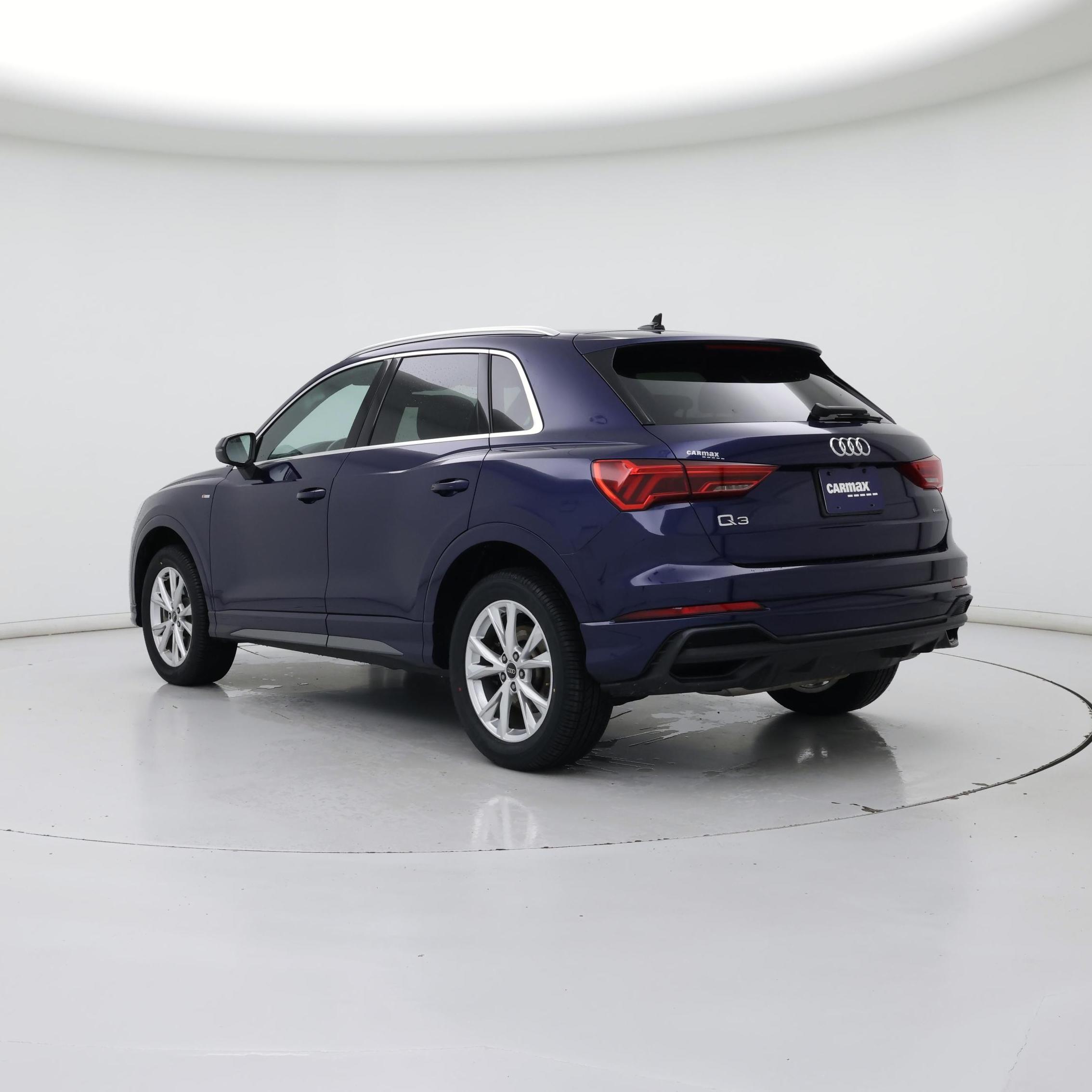 Thumbnail: 2023 Audi Q3 - 2