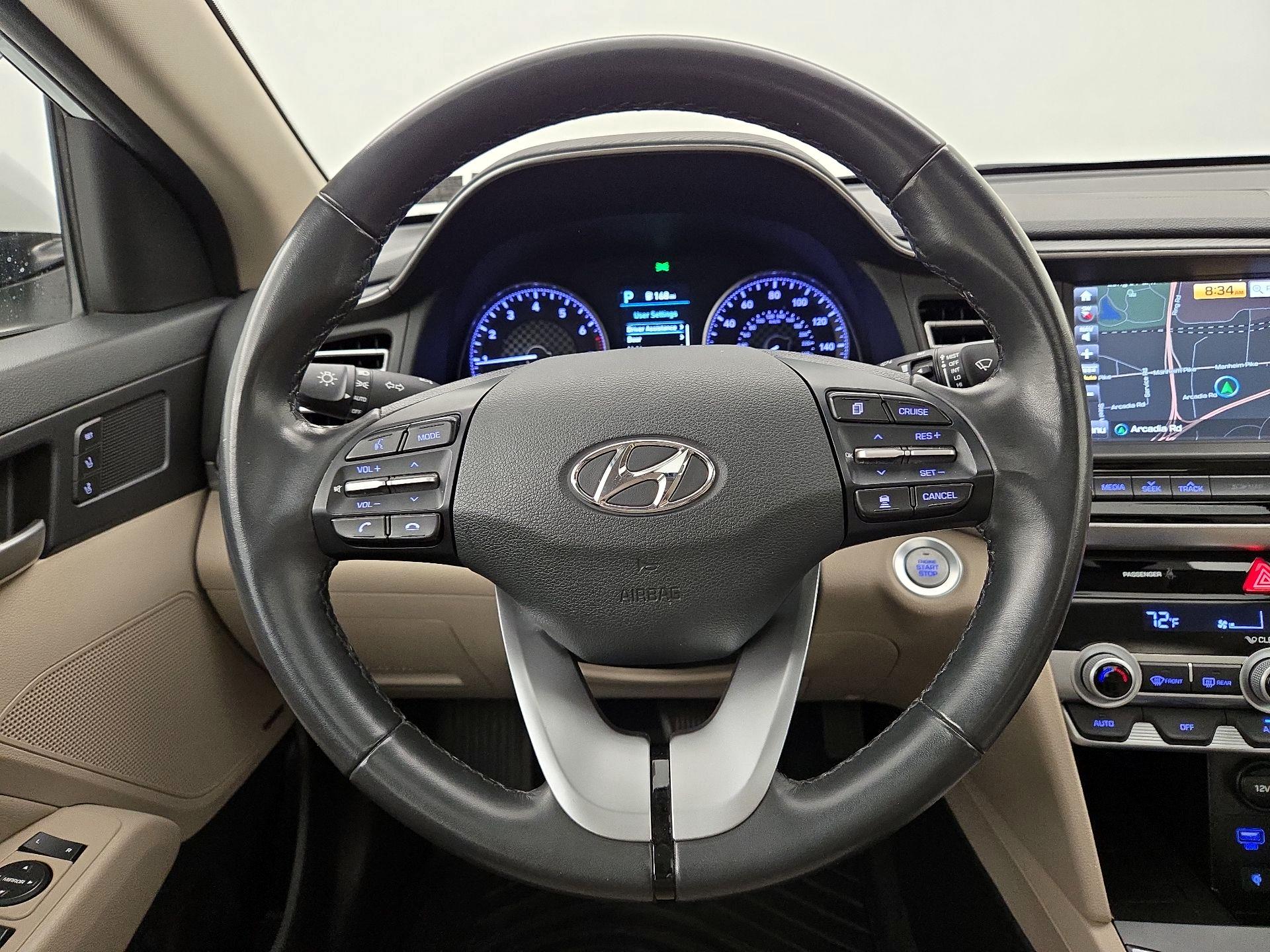 Thumbnail: 2020 Hyundai Elantra - 10