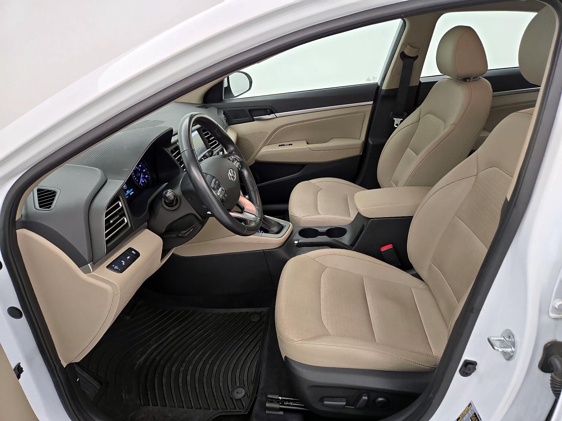 Thumbnail: 2020 Hyundai Elantra - 11