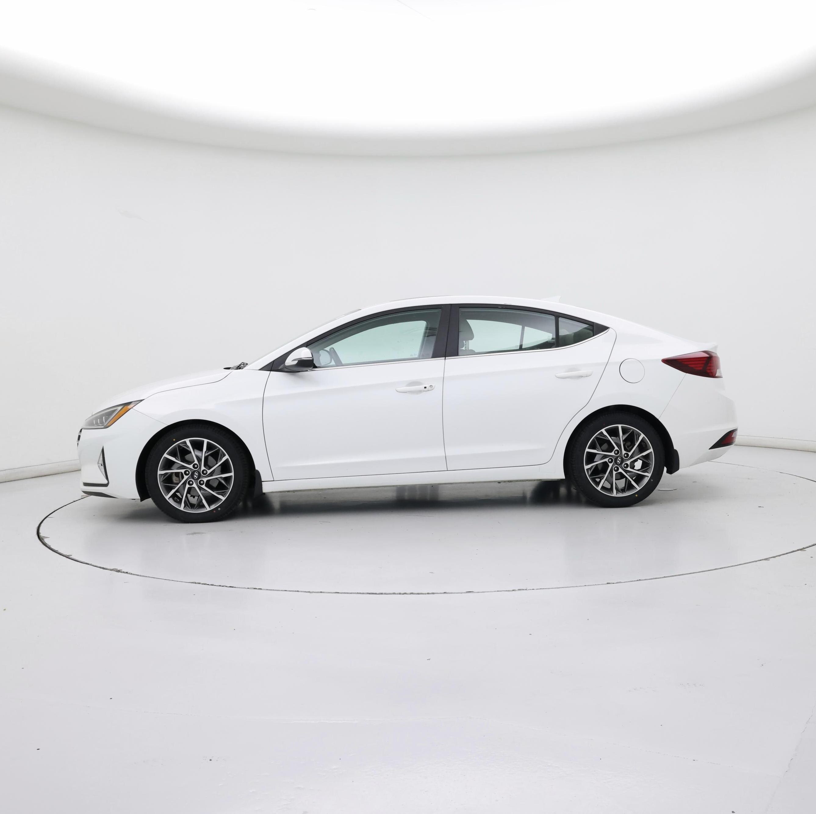 Thumbnail: 2020 Hyundai Elantra - 3