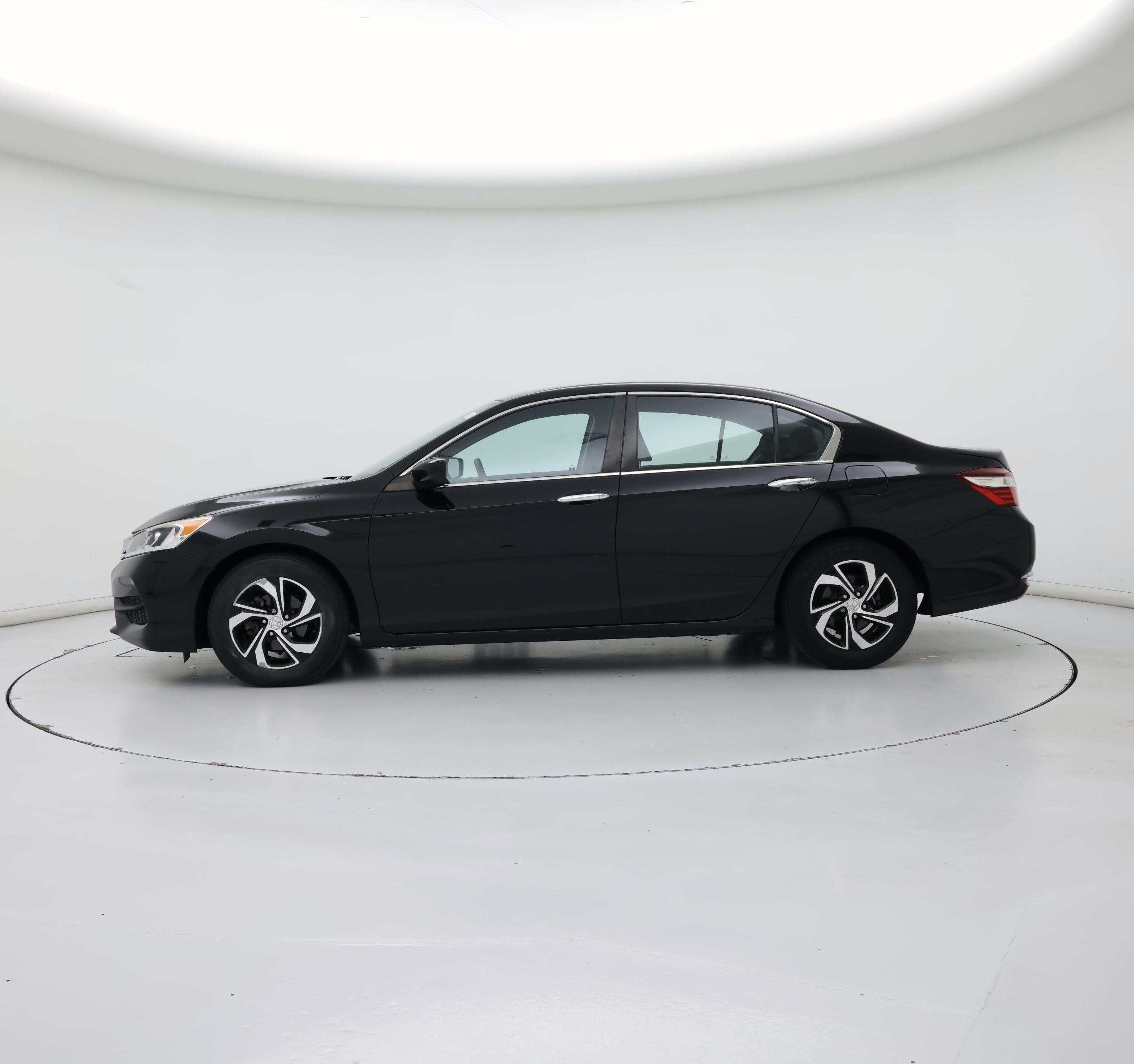 Thumbnail: 2017 Honda Accord - 3