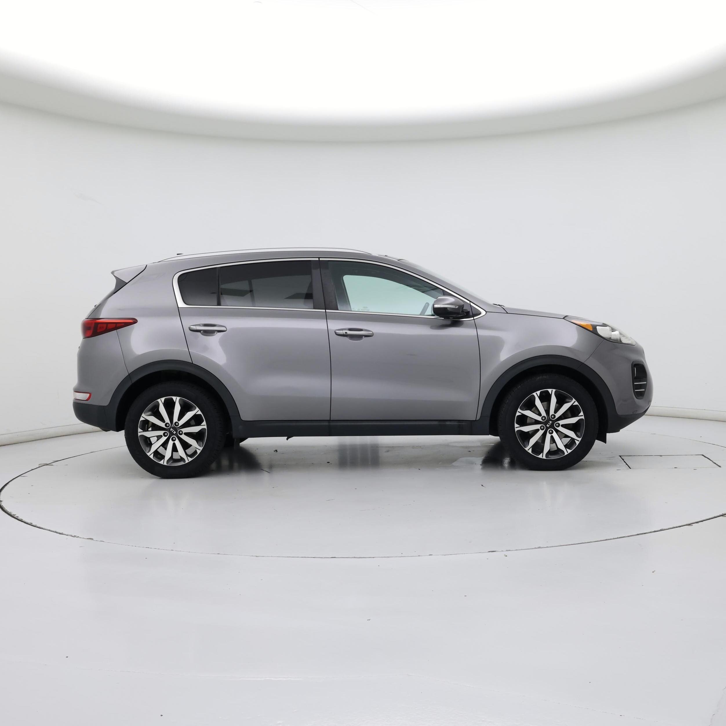 Thumbnail: 2017 Kia Sportage - 7