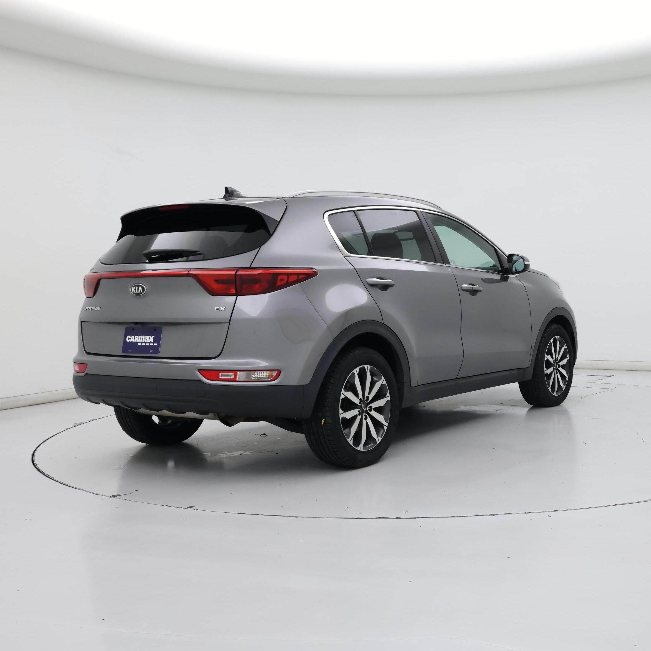 Thumbnail: 2017 Kia Sportage - 8
