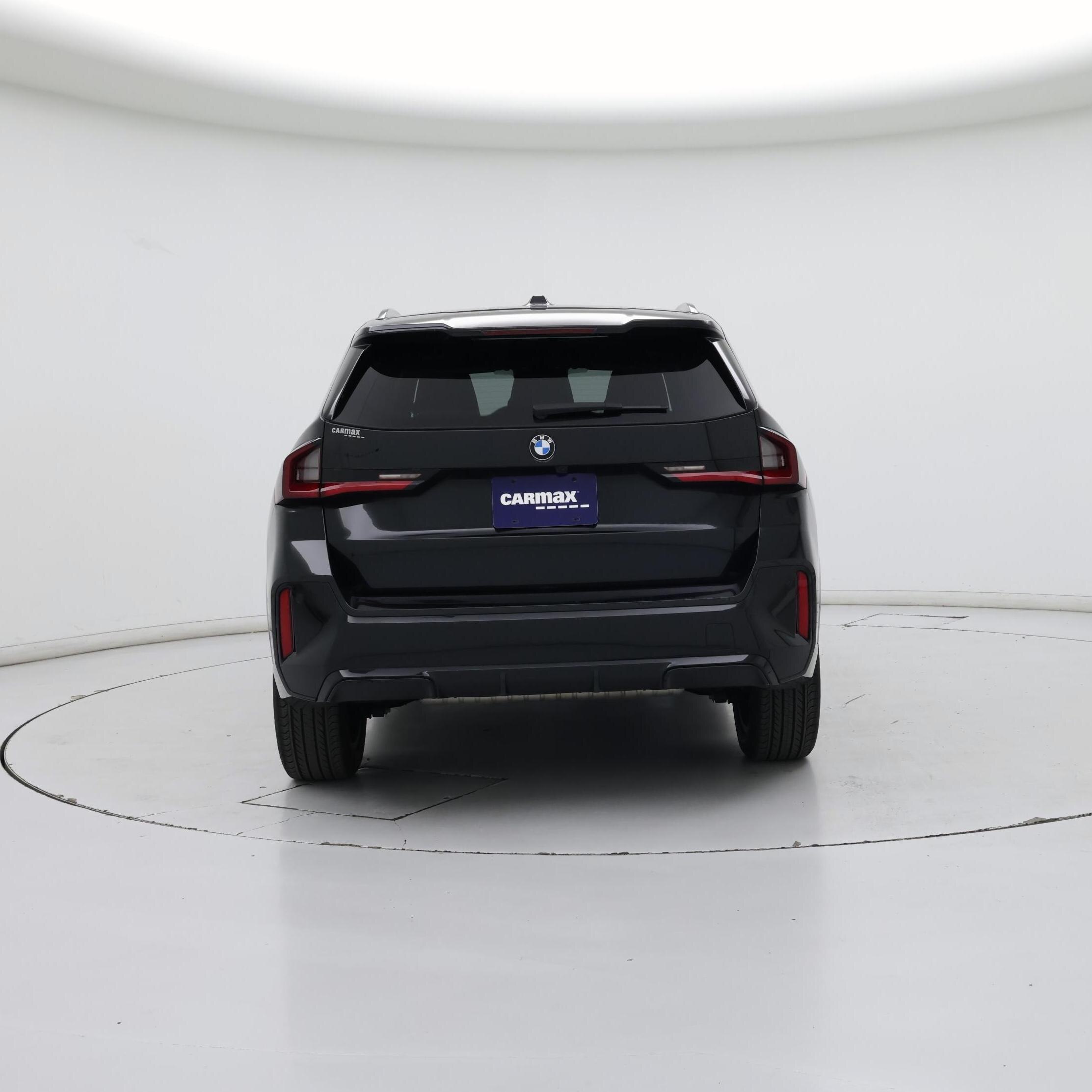 Thumbnail: 2023 BMW X1 - 6