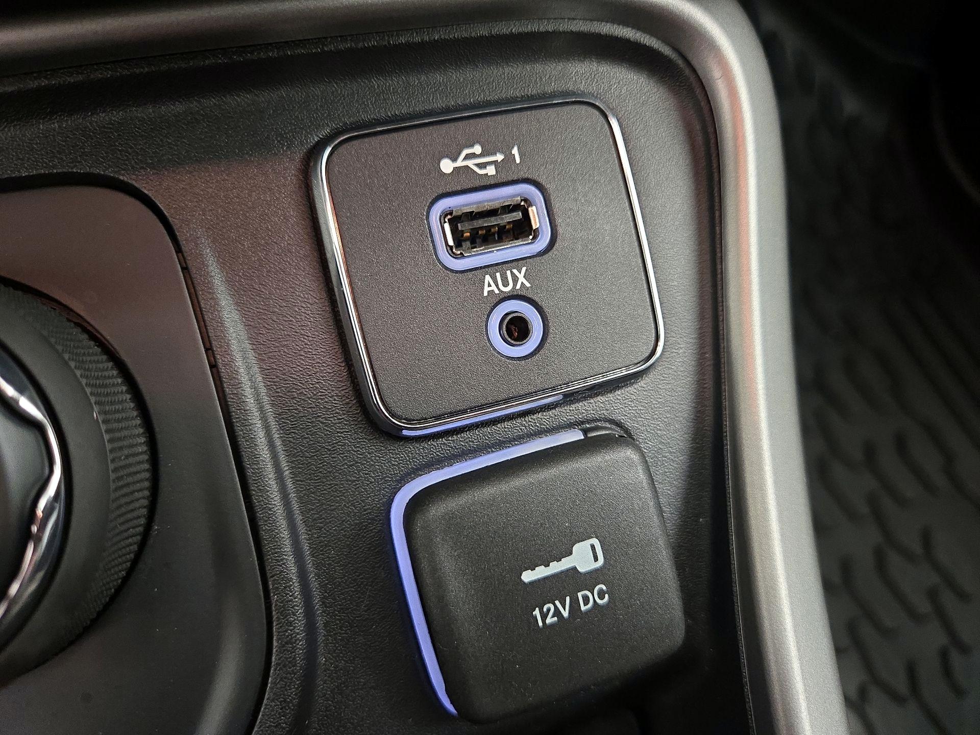 Thumbnail: 2021 Jeep Compass - 18