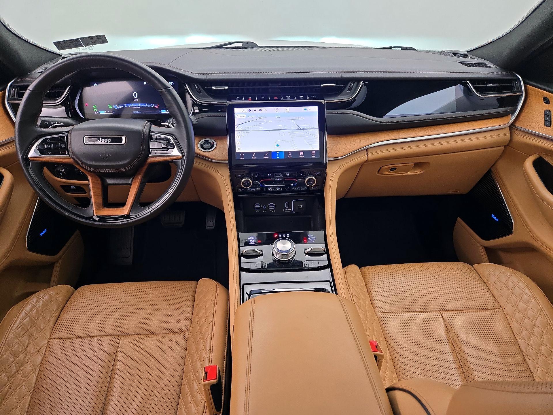 Thumbnail: 2022 Jeep Grand Cherokee - 9