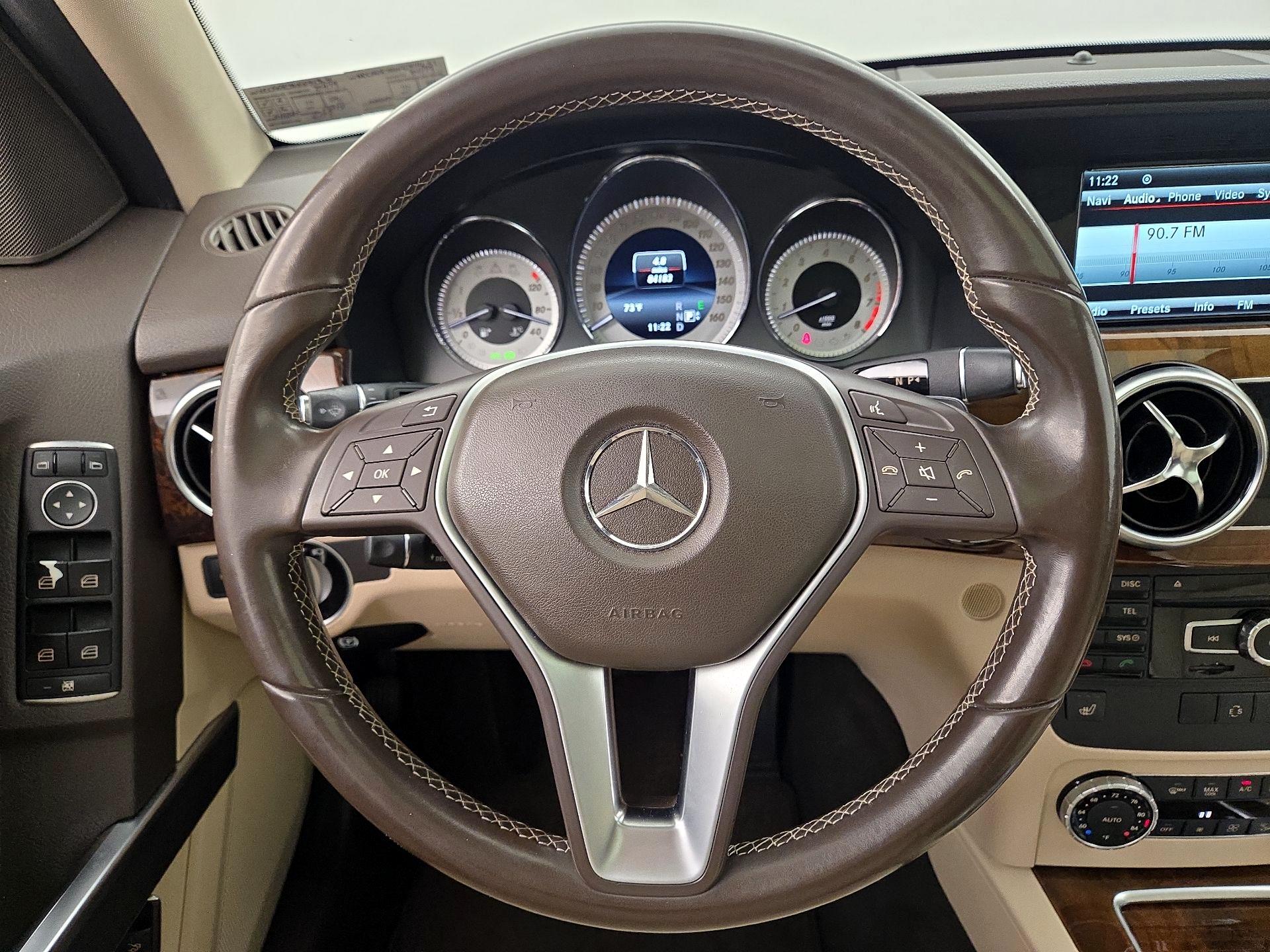 Thumbnail: 2015 Mercedes-Benz GLK - 10
