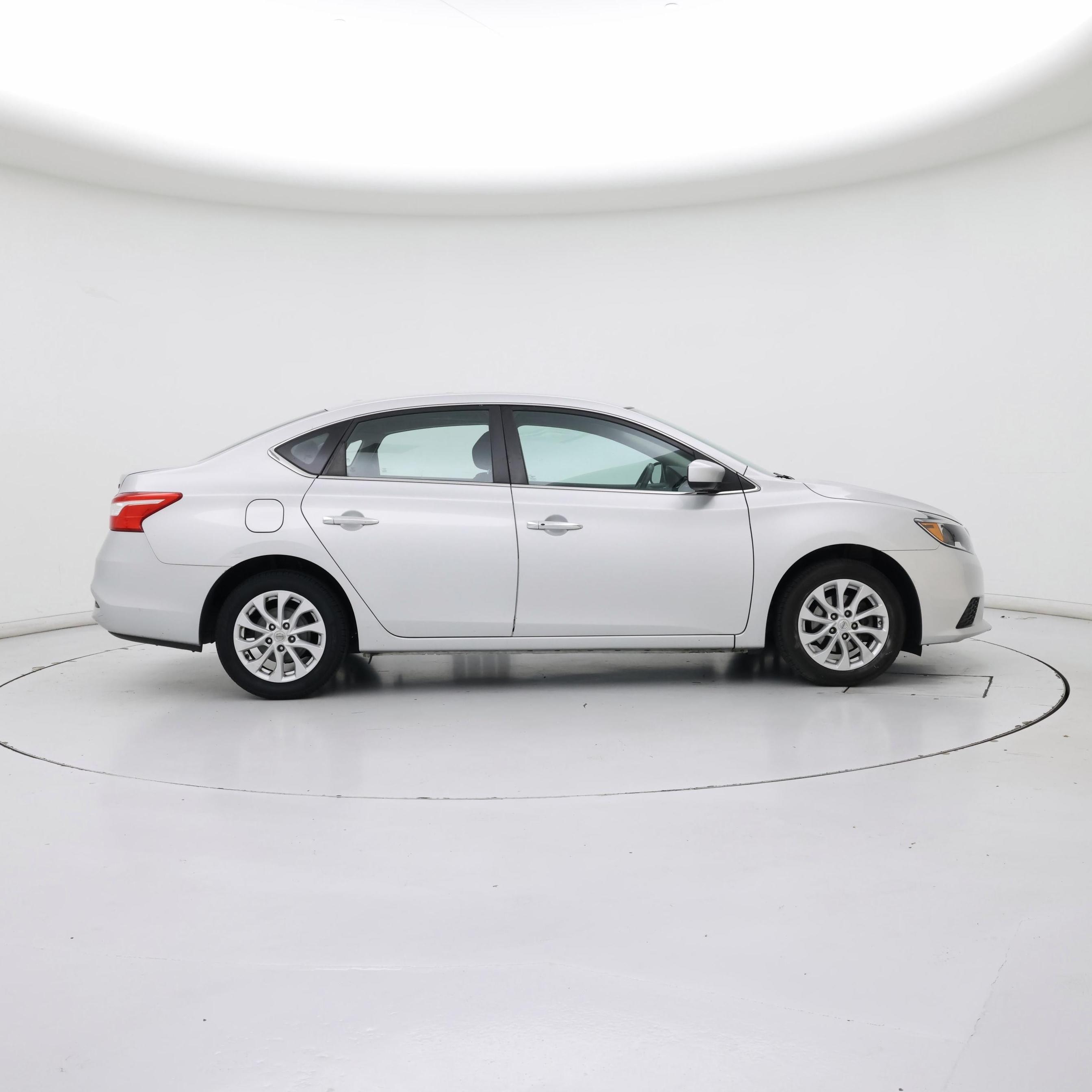 Thumbnail: 2018 Nissan Sentra - 7