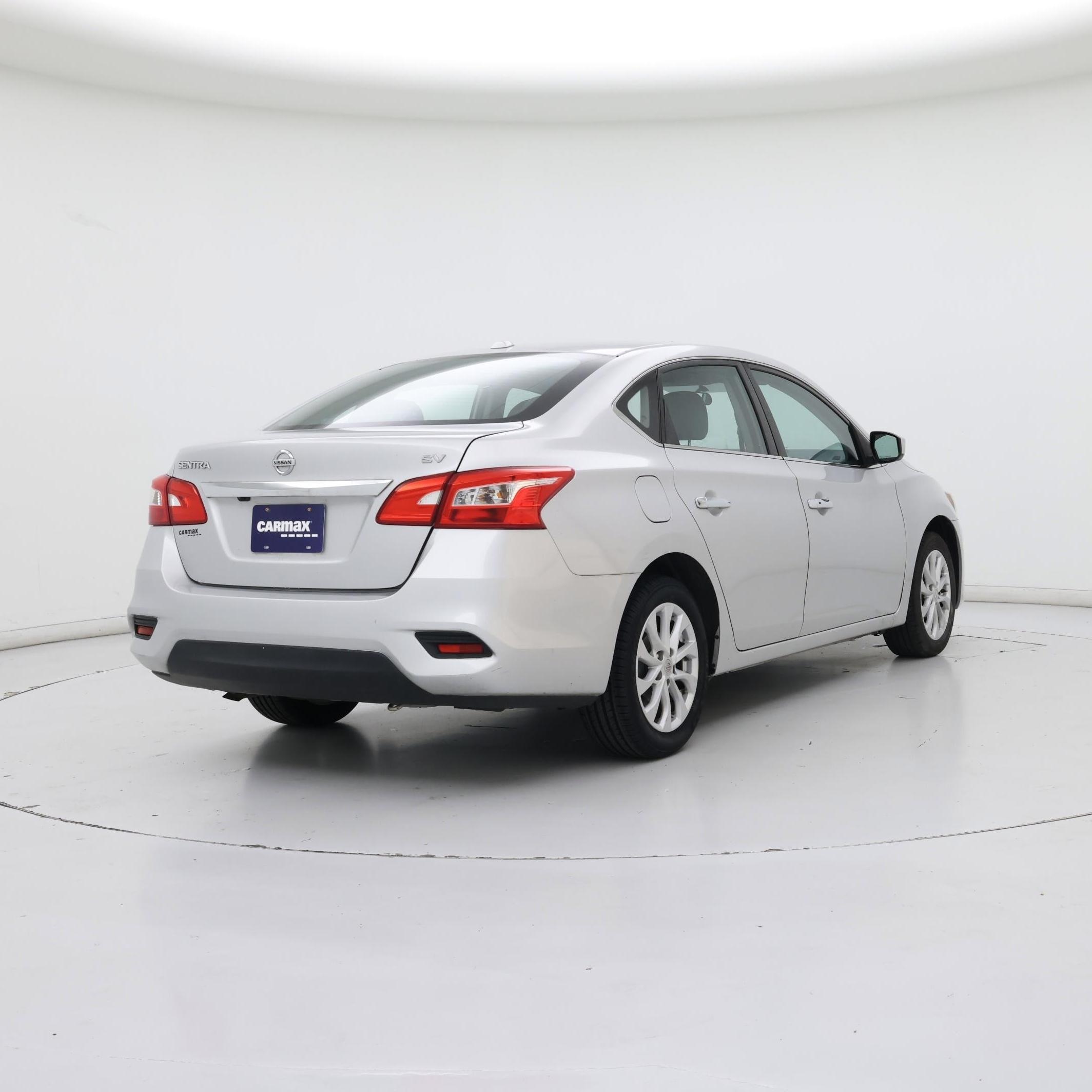 Thumbnail: 2018 Nissan Sentra - 8